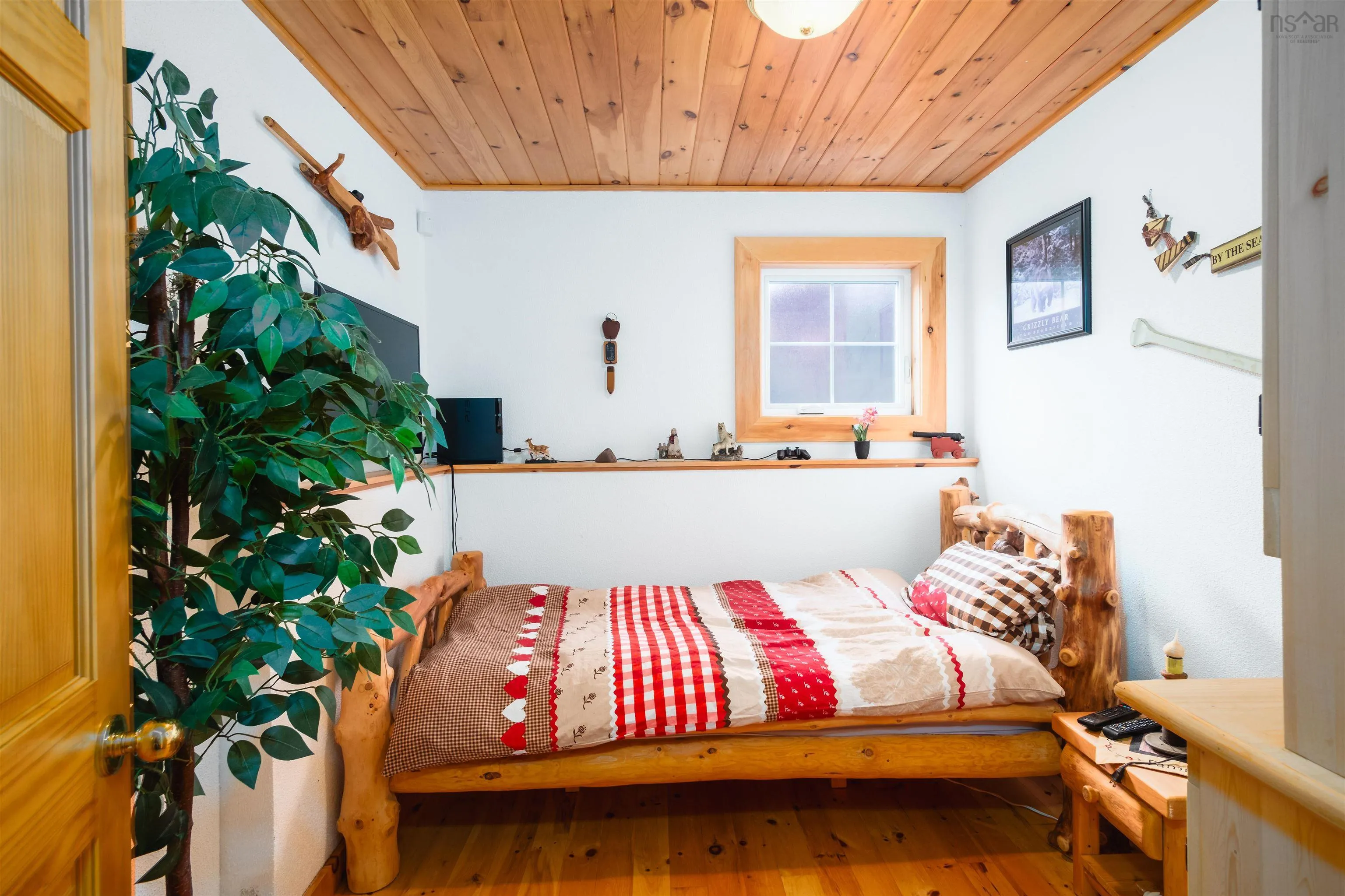 2932 Cape Gegogan Road, Goldenville Ns B0j 3c0, 7 Bedrooms Bedrooms, ,3 BathroomsBathrooms,Residential,For Sale,Cape Gegogan,202417889