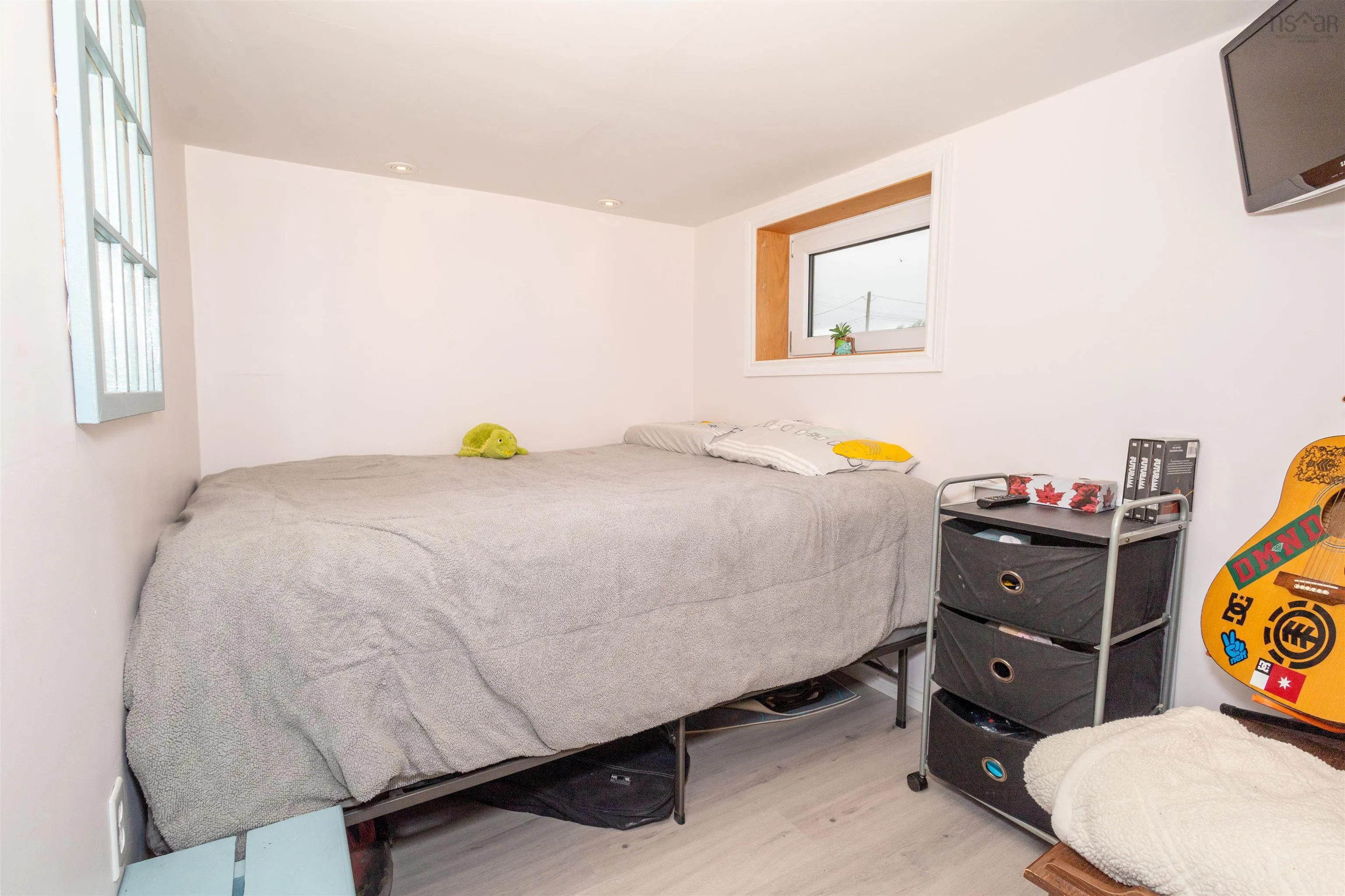 3 Browns Road, New Victoria, NS B1H 4Y4, 2 Bedrooms Bedrooms, ,2 BathroomsBathrooms,Residential,For Sale,Browns,202516901