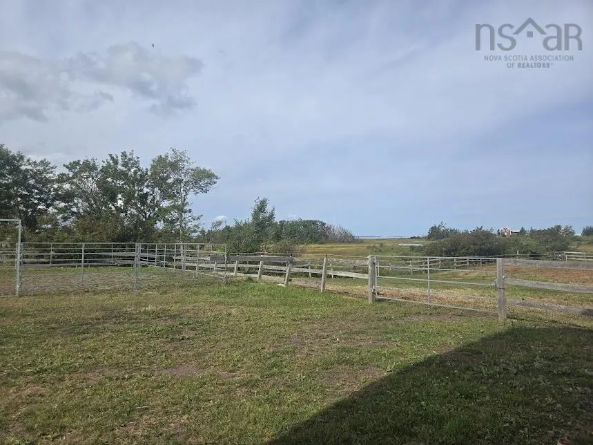 803 6 Highway, Marshville Ns B0k 1n0, 3 Bedrooms Bedrooms, ,2 BathroomsBathrooms,Farm,For Sale,6,202422438