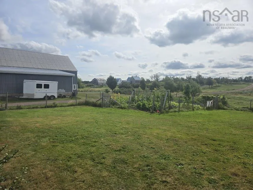803 6 Highway, Marshville Ns B0k 1n0, 3 Bedrooms Bedrooms, ,2 BathroomsBathrooms,Farm,For Sale,6,202422438