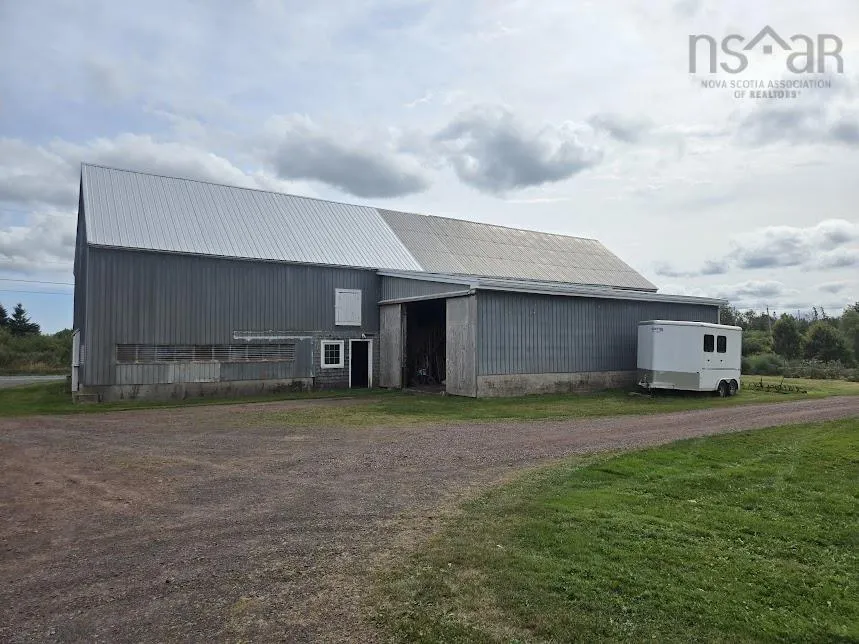 803 6 Highway, Marshville Ns B0k 1n0, 3 Bedrooms Bedrooms, ,2 BathroomsBathrooms,Farm,For Sale,6,202422438