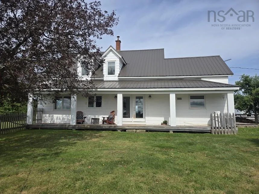 803 6 Highway, Marshville Ns B0k 1n0, 3 Bedrooms Bedrooms, ,2 BathroomsBathrooms,Farm,For Sale,6,202422438