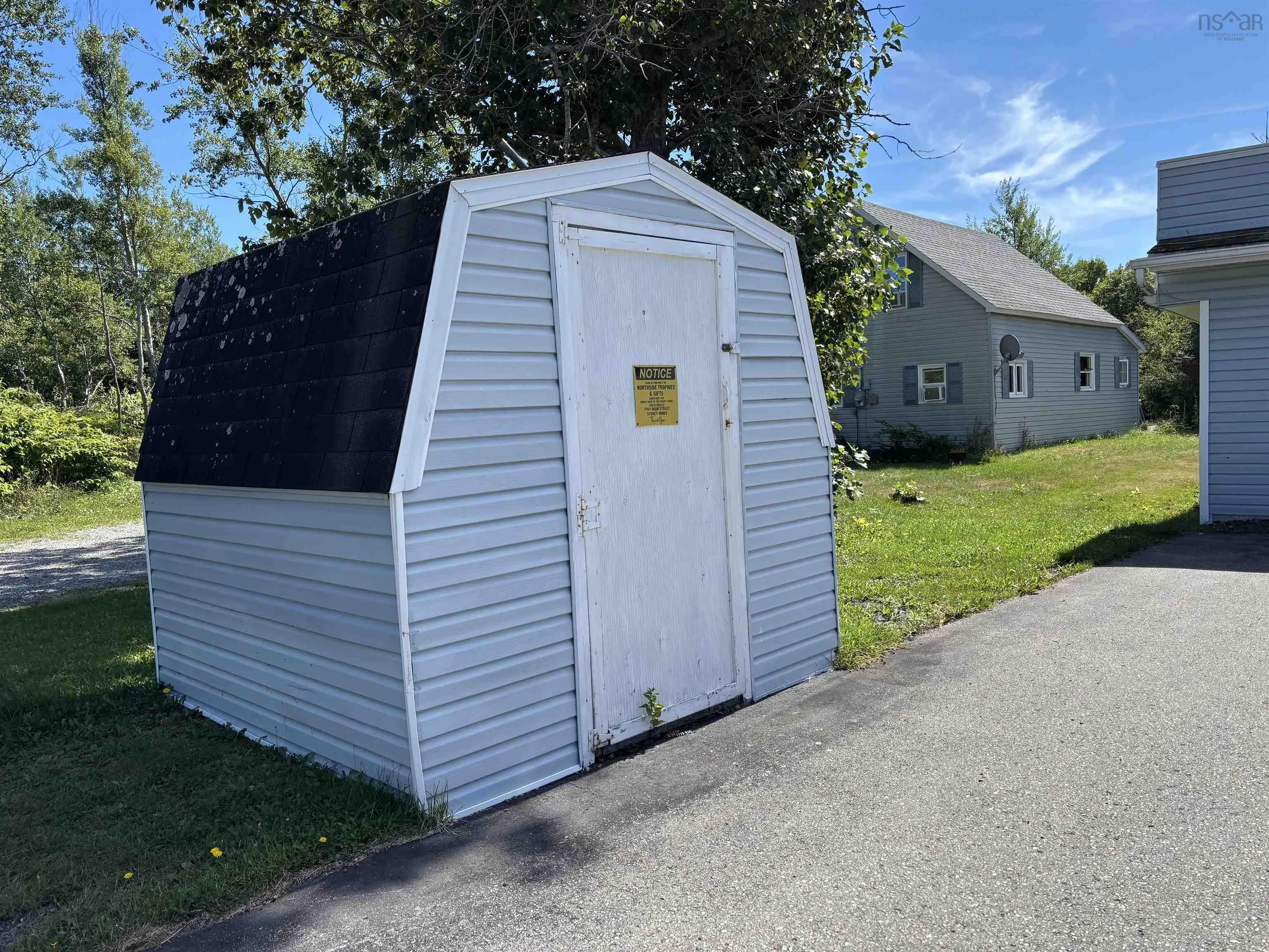 1145 Main Street, Sydney Mines, NS B1V 2M8, 2 Bedrooms Bedrooms, ,1 BathroomBathrooms,Residential,For Sale,Main Street,202522269
