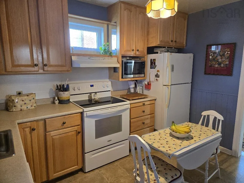 3 North Street, Truro Ns B2n 2c9, 3 Bedrooms Bedrooms, ,2 BathroomsBathrooms,Residential,For Sale,North,202503990