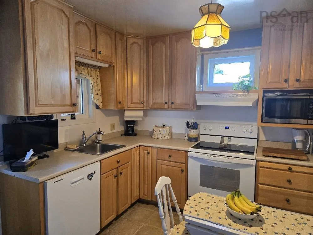 3 North Street, Truro Ns B2n 2c9, 3 Bedrooms Bedrooms, ,2 BathroomsBathrooms,Residential,For Sale,North,202503990