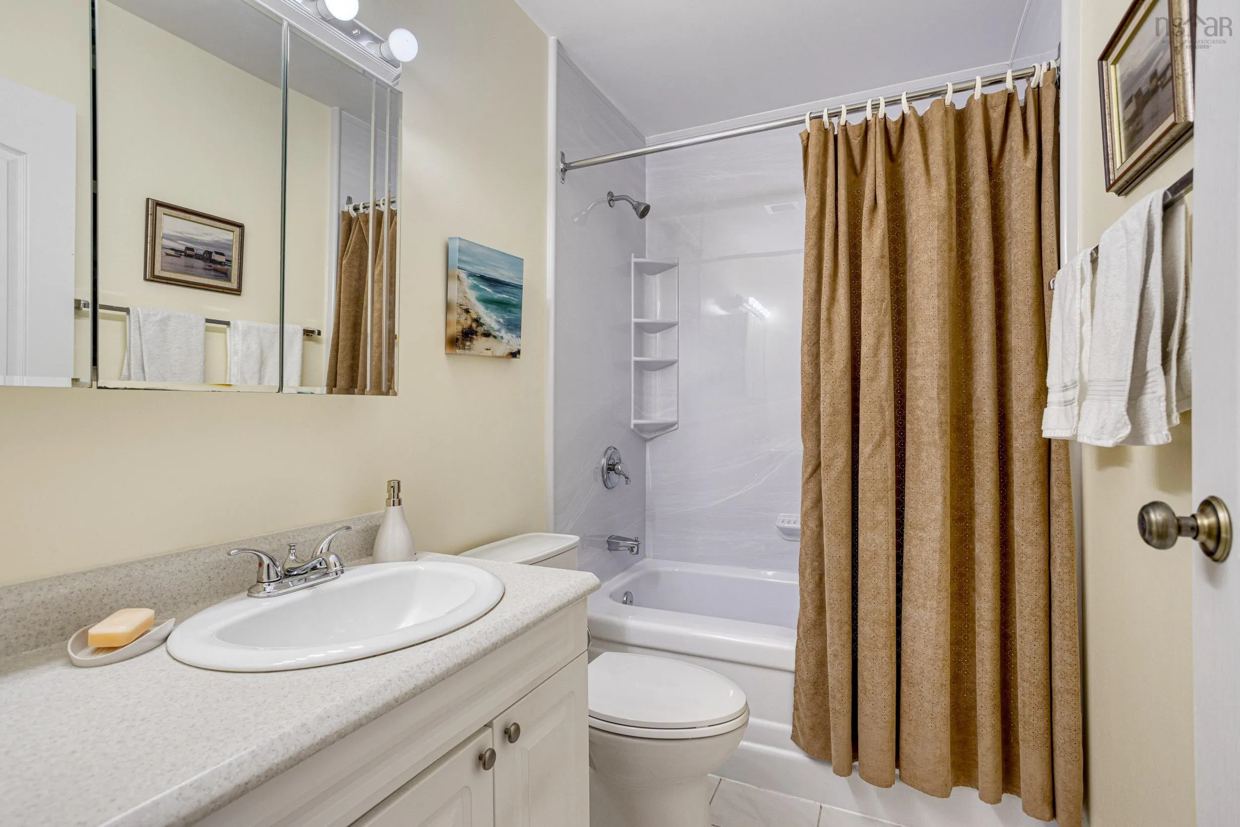 201-5524 Heatherwood, Halifax, NS B3K 5N7, 3 Bedrooms Bedrooms, ,2 BathroomsBathrooms,Residential,For Sale,Heatherwood,202520552