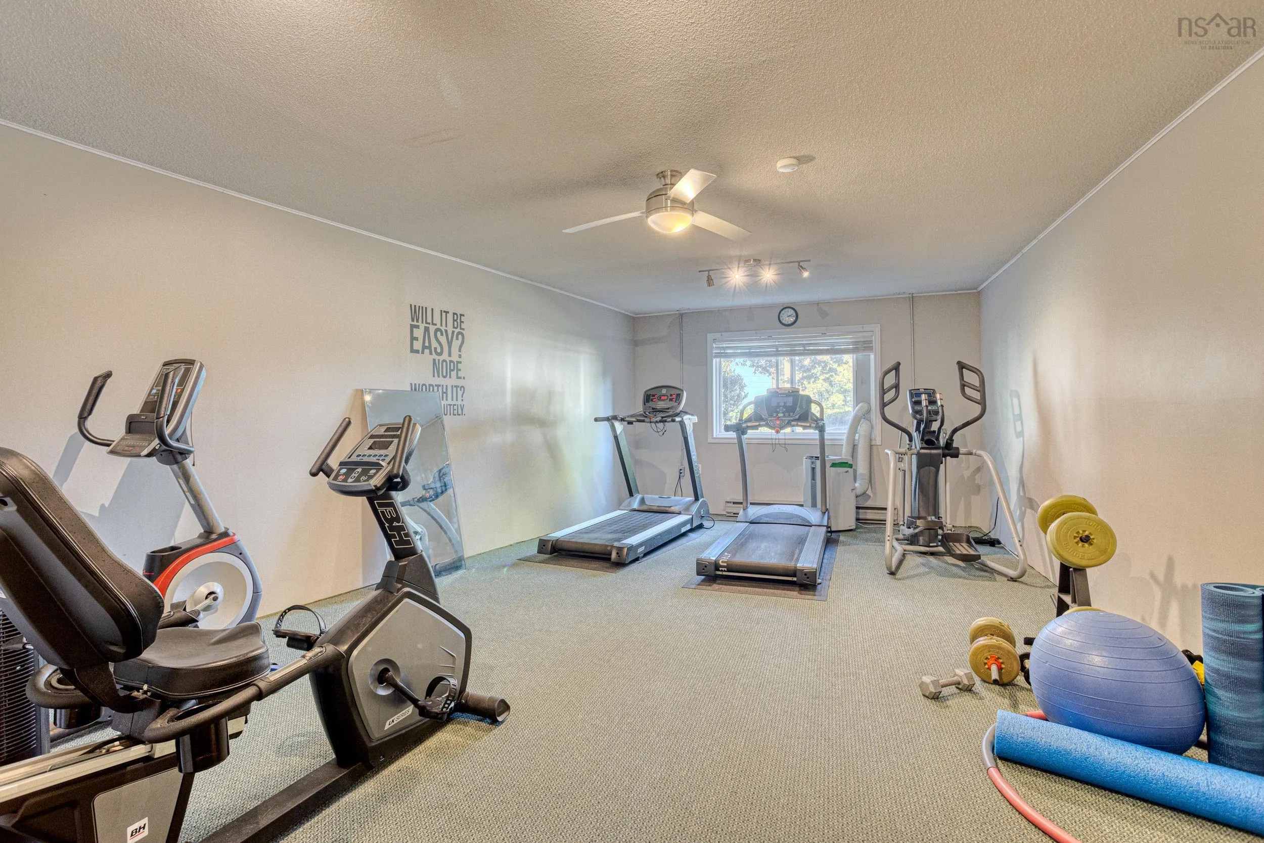 201-5524 Heatherwood, Halifax, NS B3K 5N7, 3 Bedrooms Bedrooms, ,2 BathroomsBathrooms,Residential,For Sale,Heatherwood,202520552