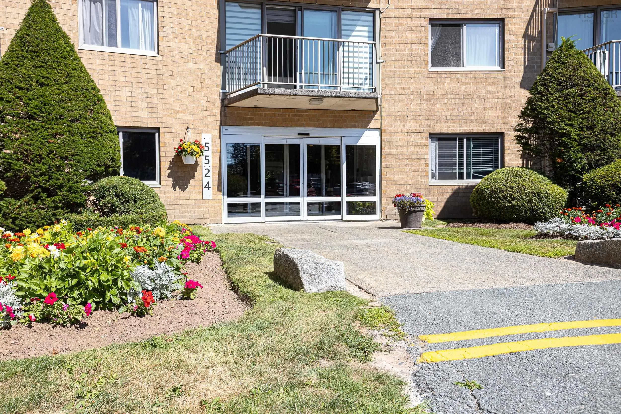 201-5524 Heatherwood, Halifax, NS B3K 5N7, 3 Bedrooms Bedrooms, ,2 BathroomsBathrooms,Residential,For Sale,Heatherwood,202520552