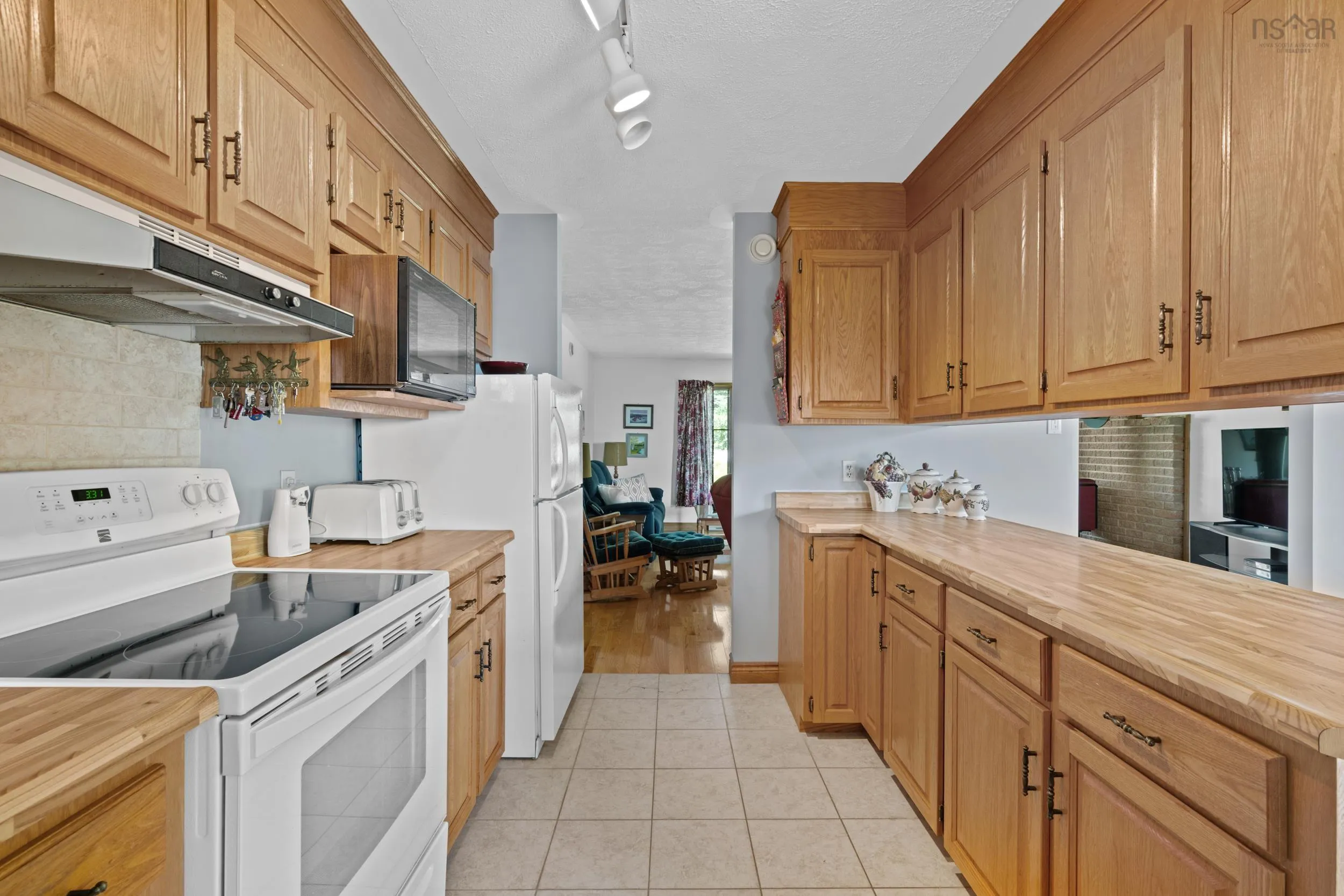 7239 Highway 329, East River Point, NS B0J 1T0, 4 Bedrooms Bedrooms, ,3 BathroomsBathrooms,Residential,For Sale,Highway 329,202519160