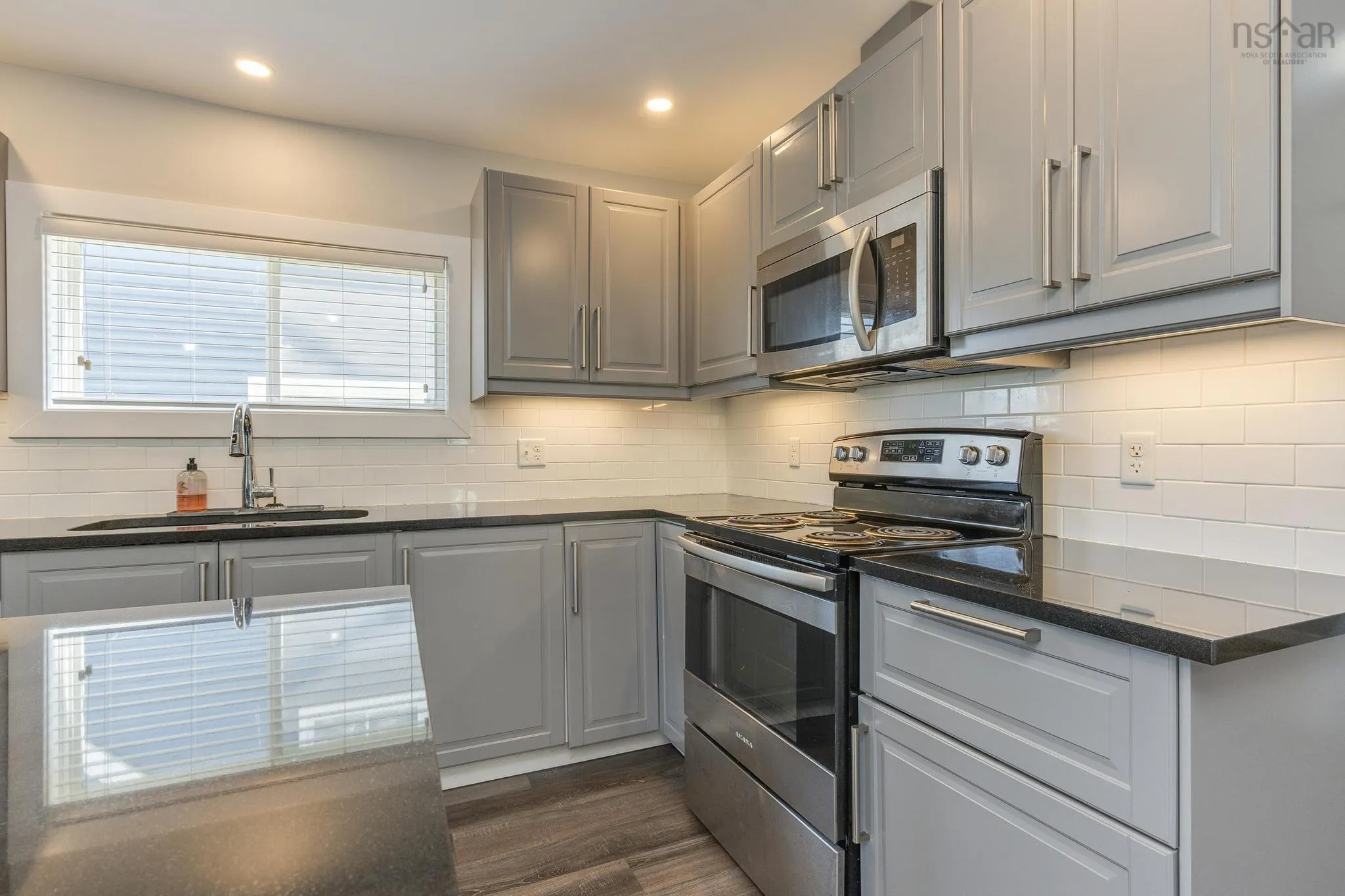 3356 Devonshire Avenue, Halifax, NS B3K 3M2, 2 Bedrooms Bedrooms, ,2 BathroomsBathrooms,Residential,For Sale,Devonshire,202519025