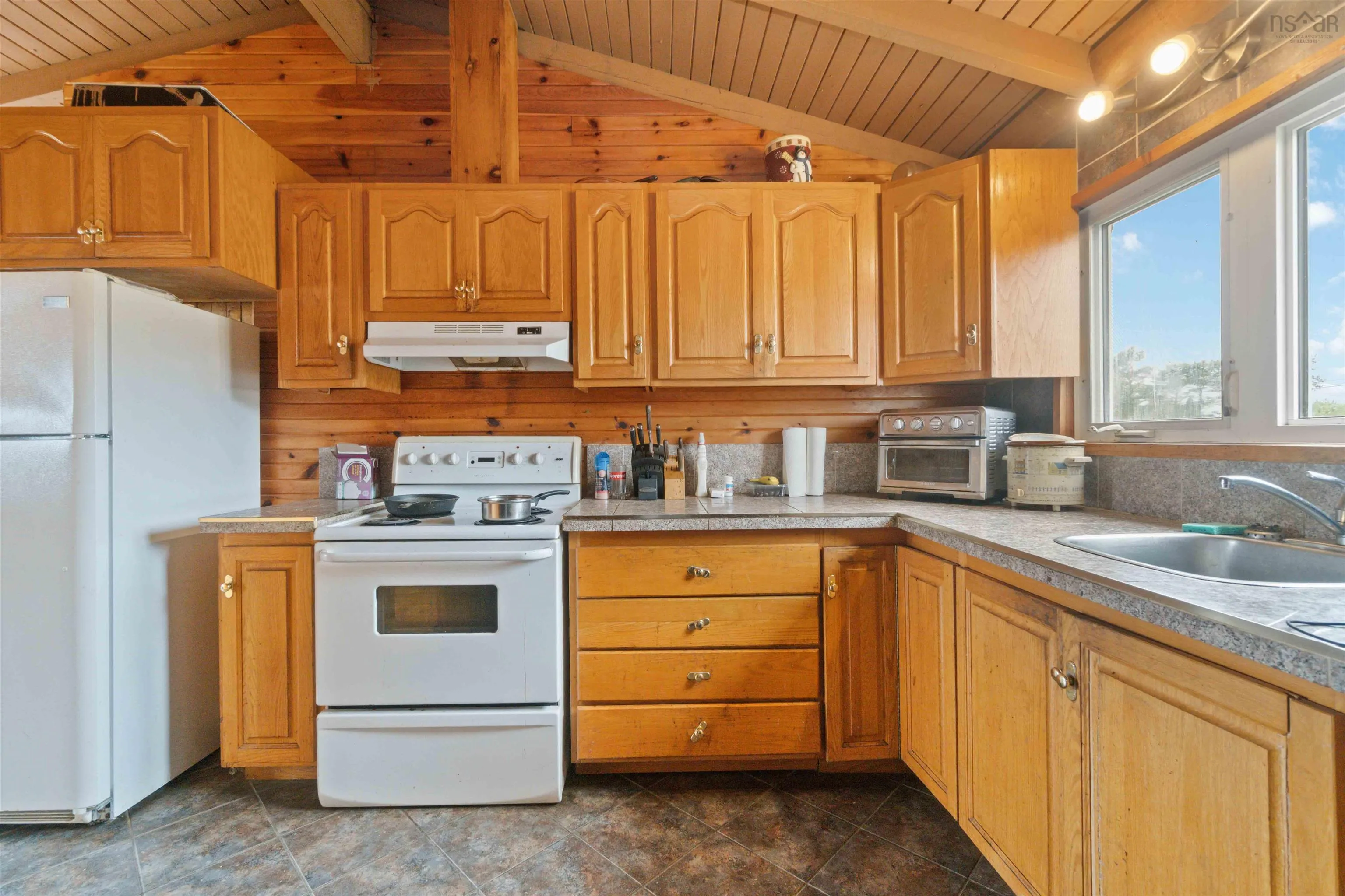 1199 West Jeddore Road, West Jeddore, NS B0J 1P0, 3 Bedrooms Bedrooms, ,1 BathroomBathrooms,Residential,For Sale,West Jeddore,202522815
