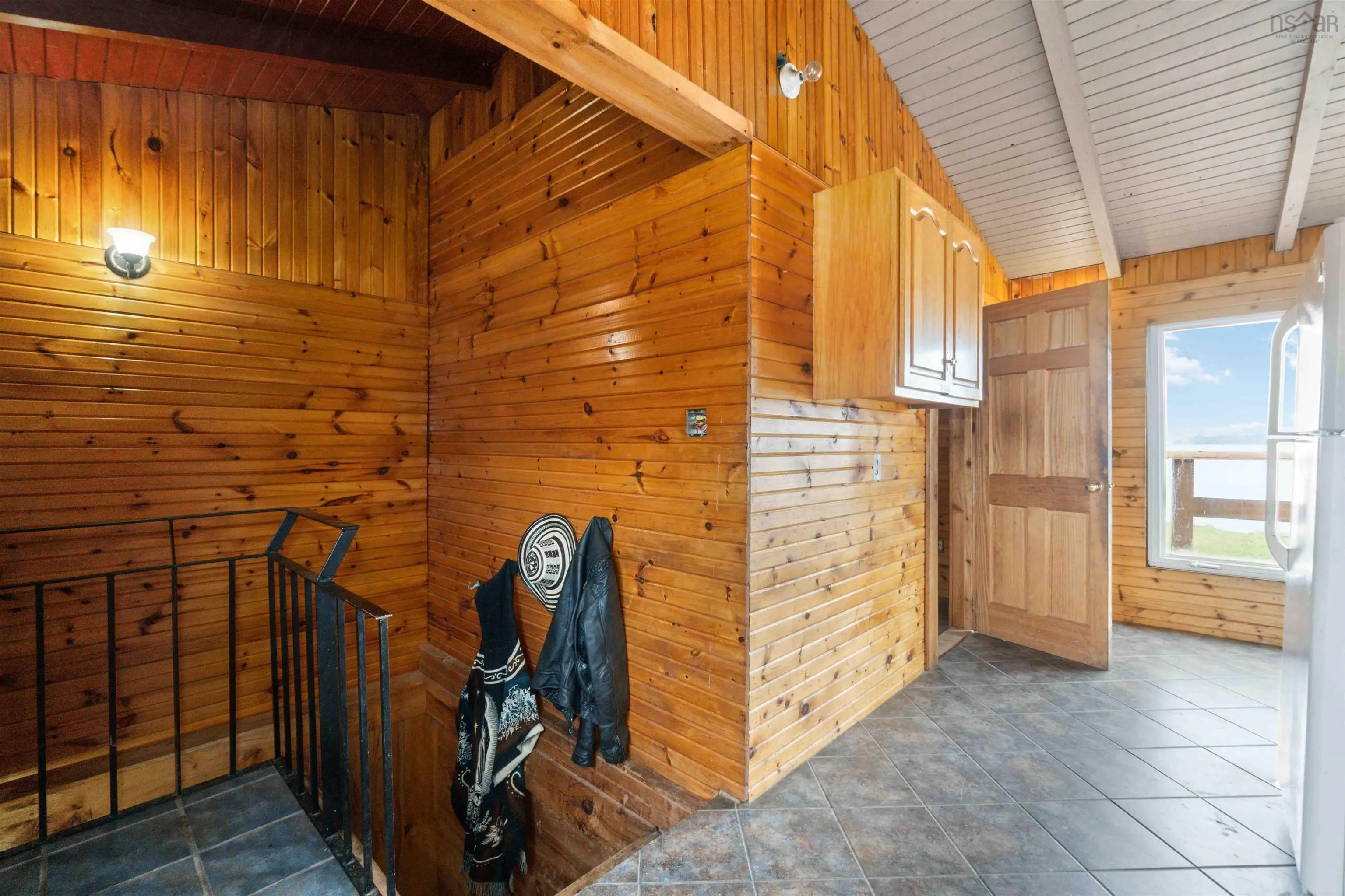 1199 West Jeddore Road, West Jeddore, NS B0J 1P0, 3 Bedrooms Bedrooms, ,1 BathroomBathrooms,Residential,For Sale,West Jeddore,202522815