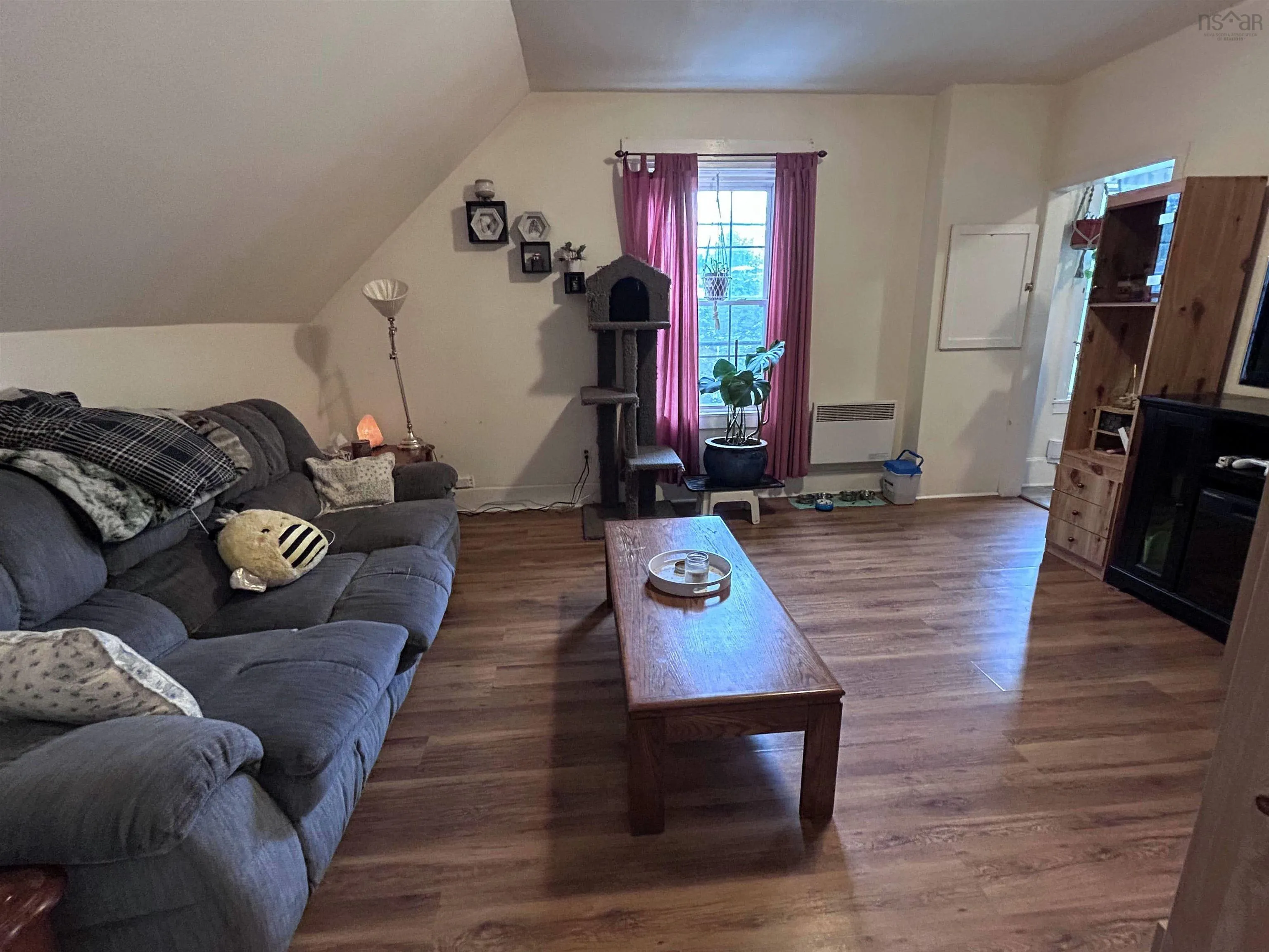 13-15 Main Street, Hantsport, NS B0P 1P0, 5 Bedrooms Bedrooms, ,Residential Income,For Sale,13-15 Main Street,202521984