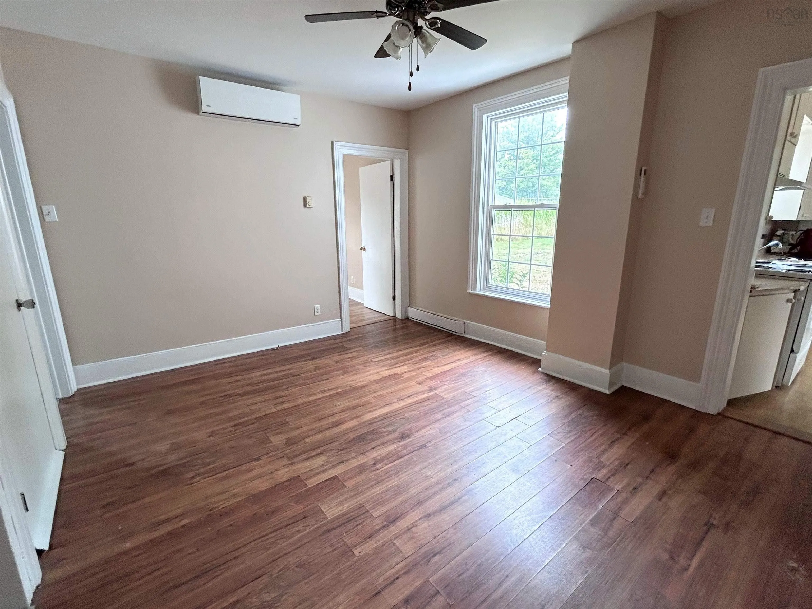 13-15 Main Street, Hantsport, NS B0P 1P0, 5 Bedrooms Bedrooms, ,Residential Income,For Sale,13-15 Main Street,202521984