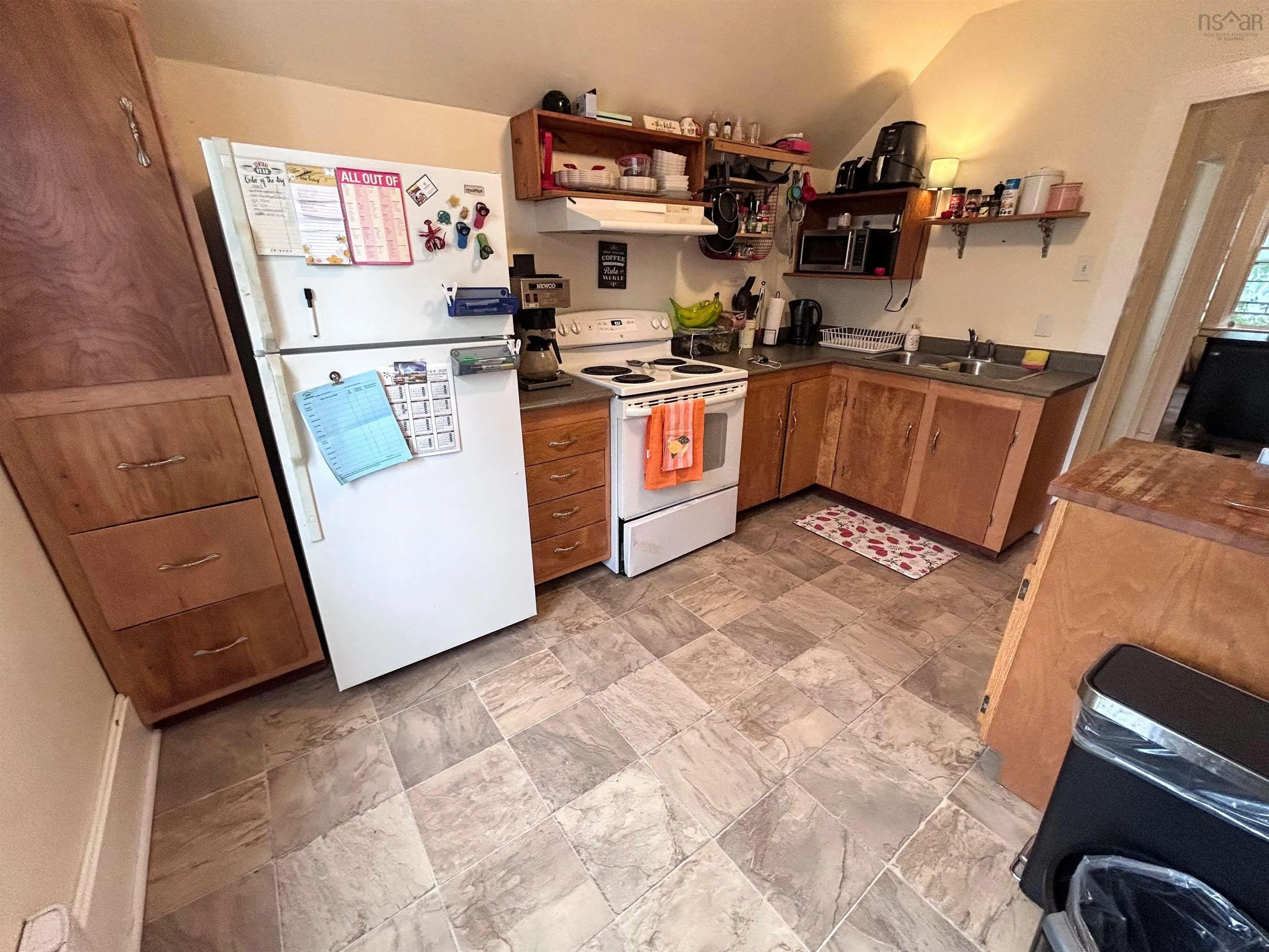 13-15 Main Street, Hantsport, NS B0P 1P0, 5 Bedrooms Bedrooms, ,Residential Income,For Sale,13-15 Main Street,202521984