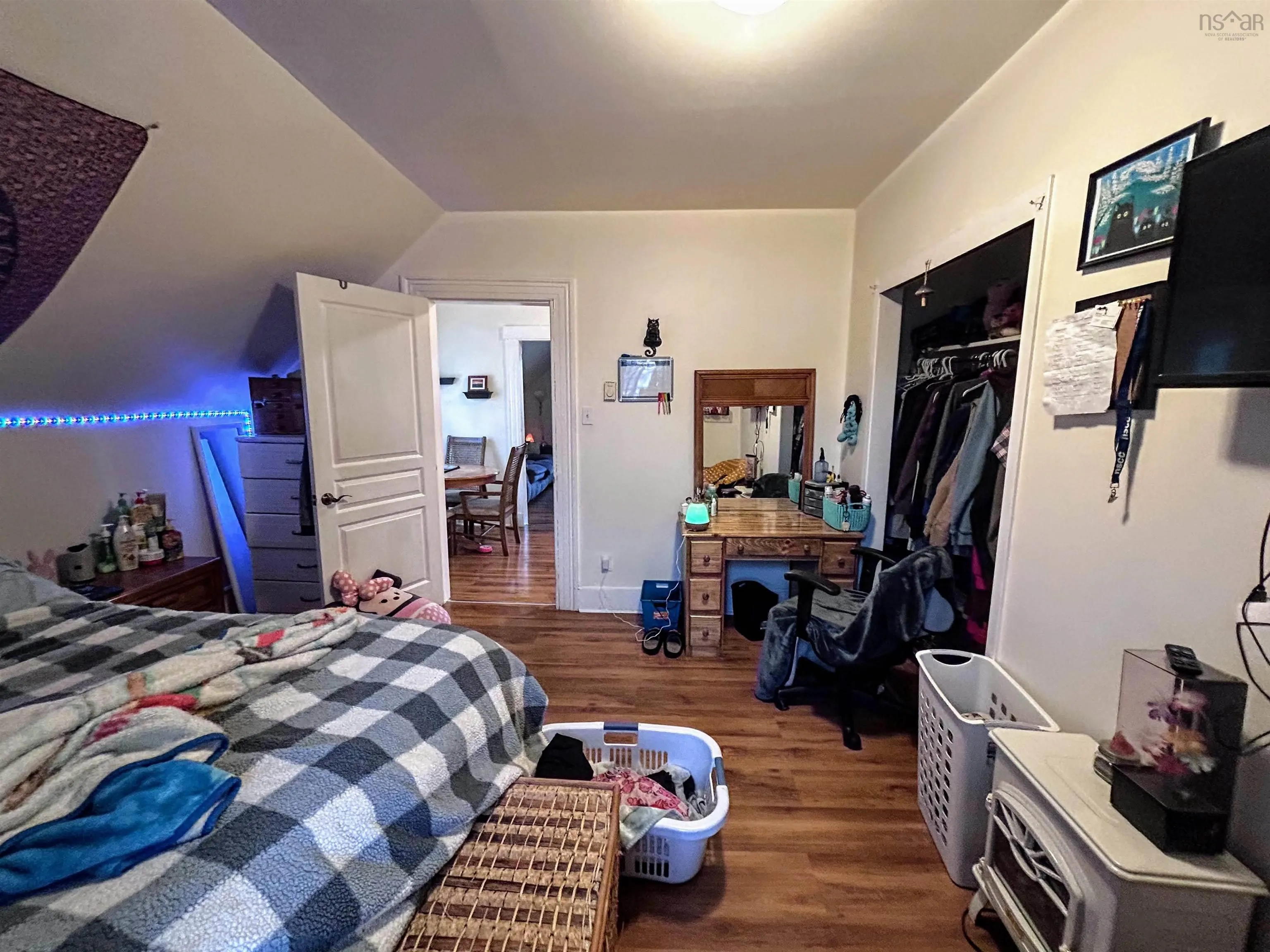 13-15 Main Street, Hantsport, NS B0P 1P0, 5 Bedrooms Bedrooms, ,Residential Income,For Sale,13-15 Main Street,202521984