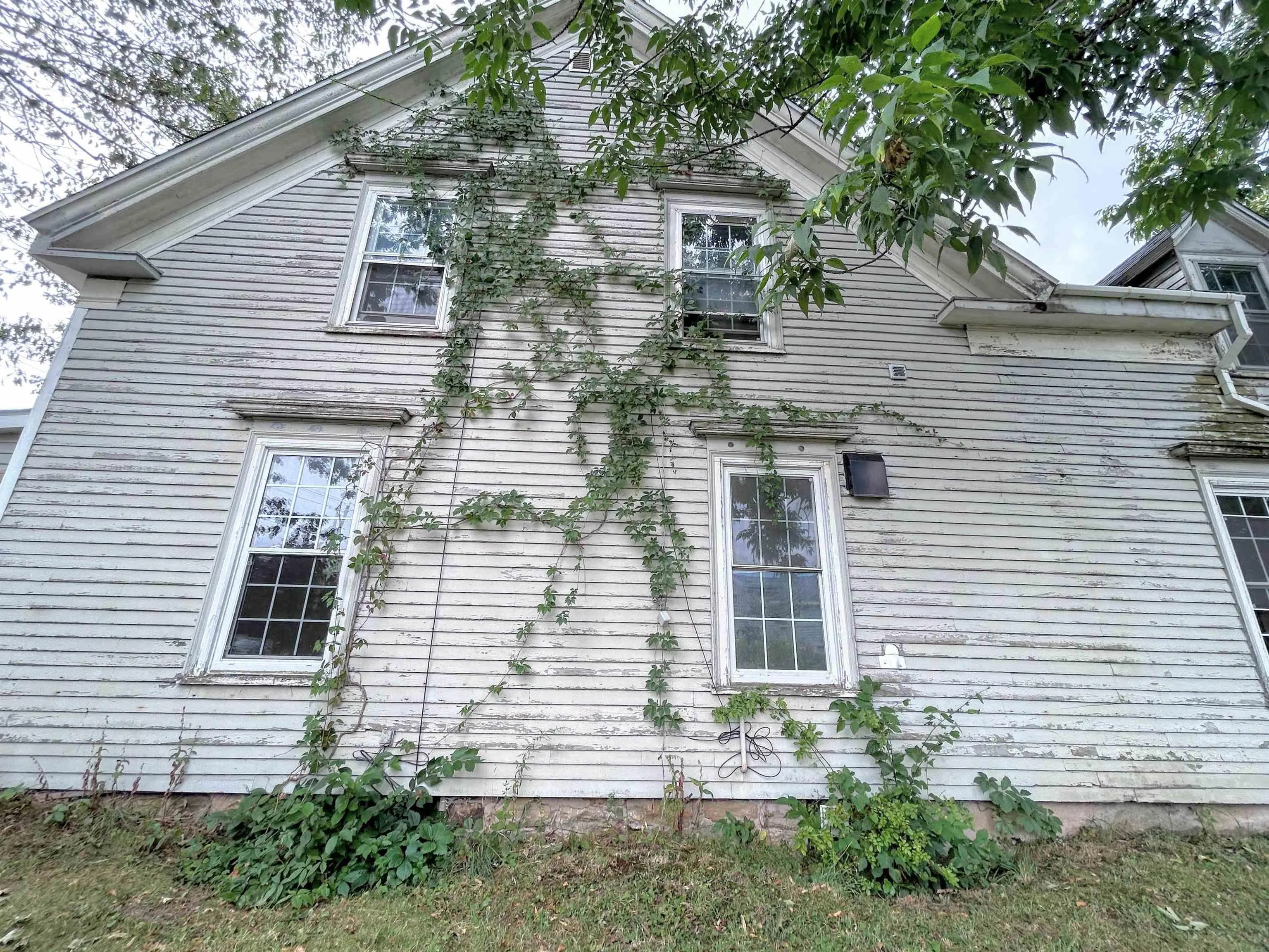 13-15 Main Street, Hantsport, NS B0P 1P0, 5 Bedrooms Bedrooms, ,Residential Income,For Sale,13-15 Main Street,202521984