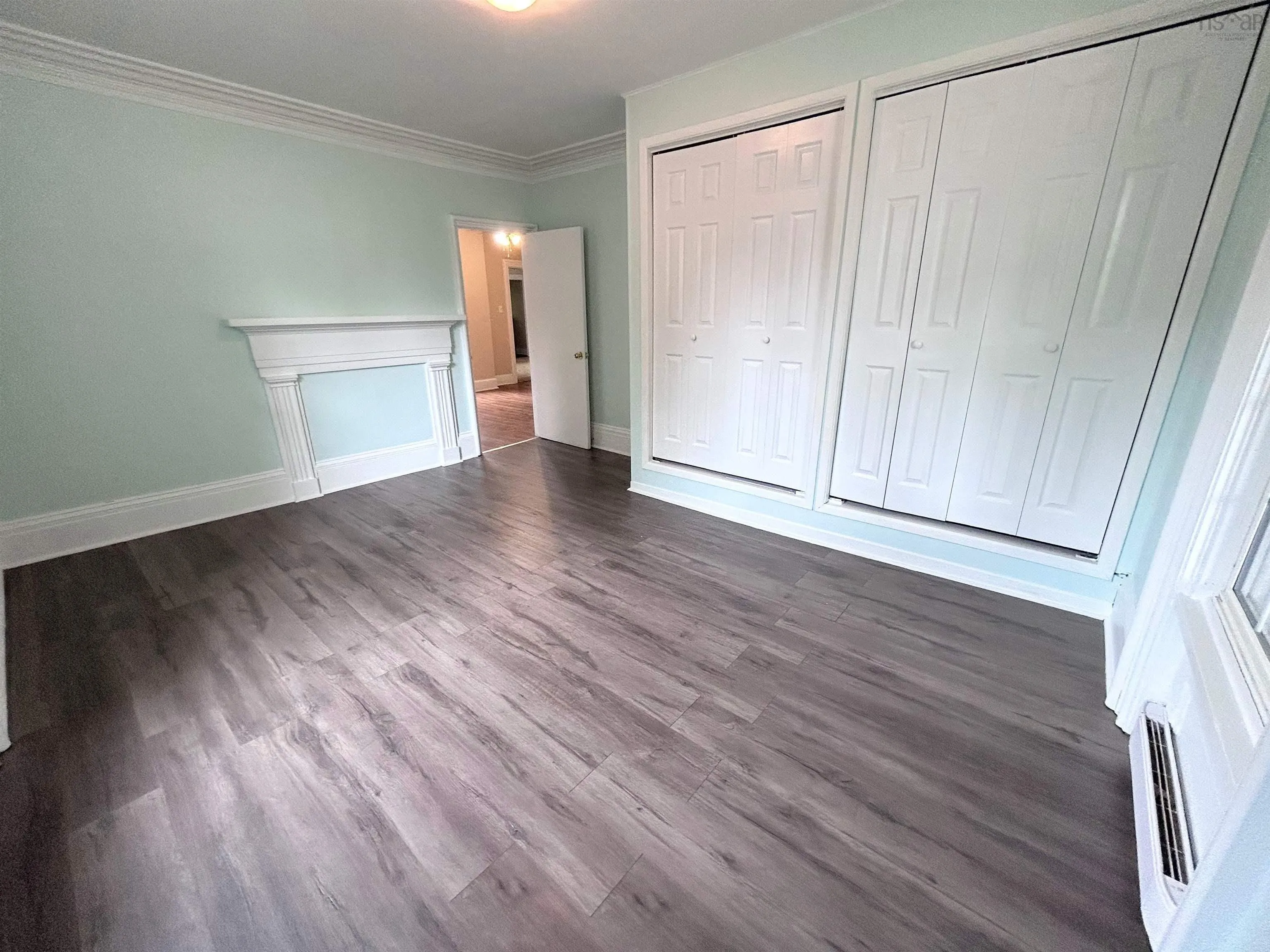 13-15 Main Street, Hantsport, NS B0P 1P0, 5 Bedrooms Bedrooms, ,Residential Income,For Sale,13-15 Main Street,202521984