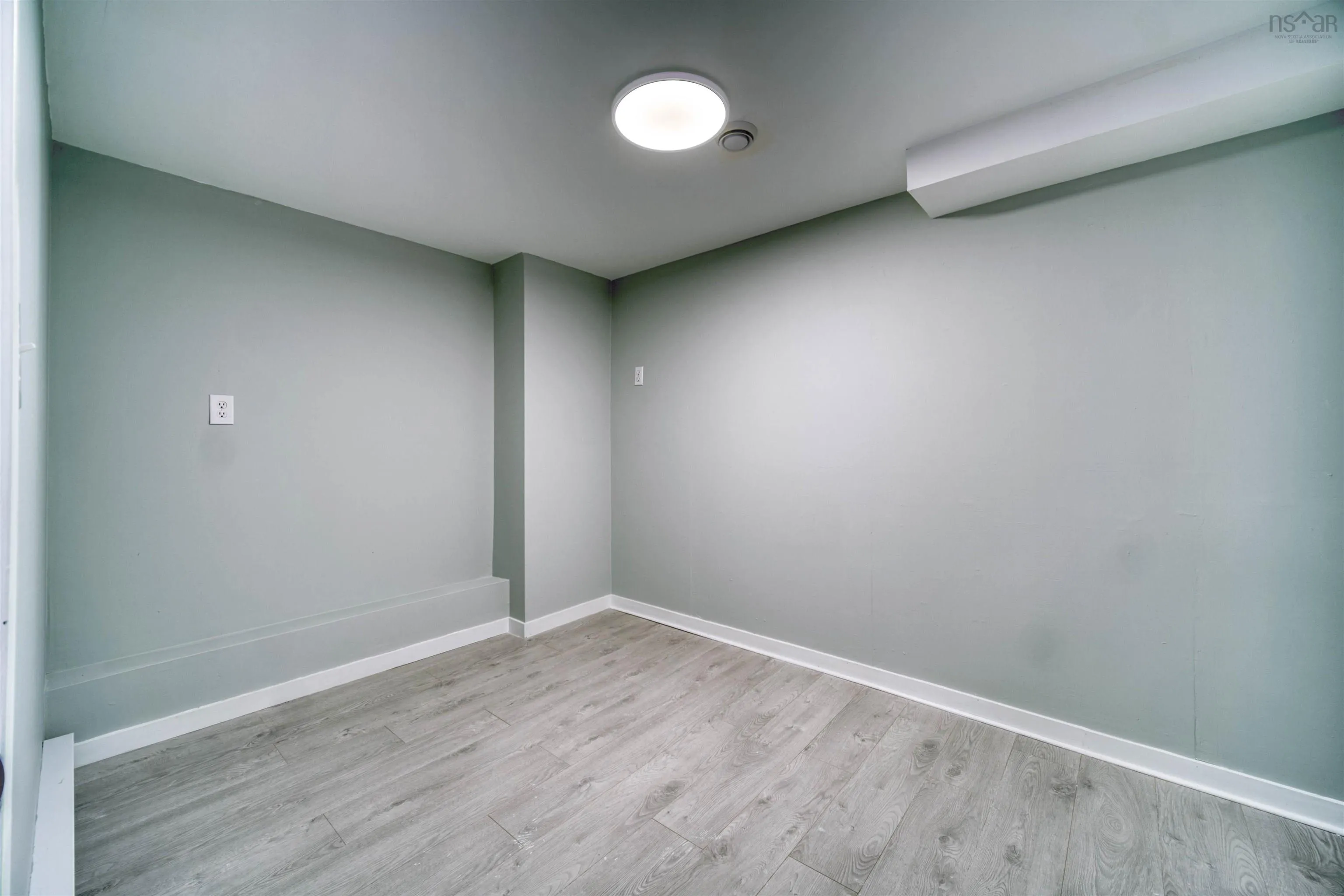3306 Ashburn Avenue, Halifax, NS B3L 4C2, 3 Bedrooms Bedrooms, ,Residential Income,For Sale,Ashburn,202515641