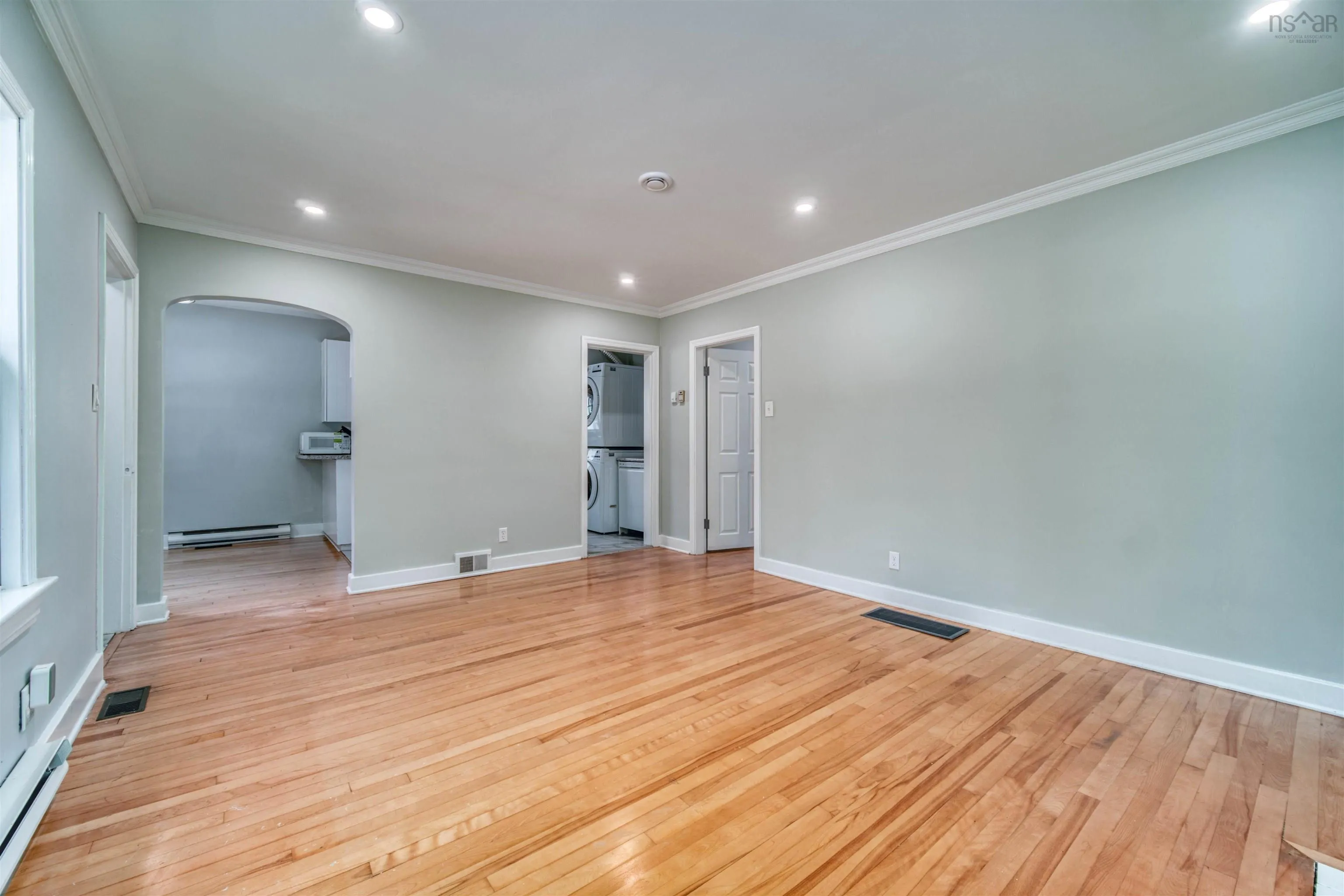 3306 Ashburn Avenue, Halifax, NS B3L 4C2, 3 Bedrooms Bedrooms, ,Residential Income,For Sale,Ashburn,202515641