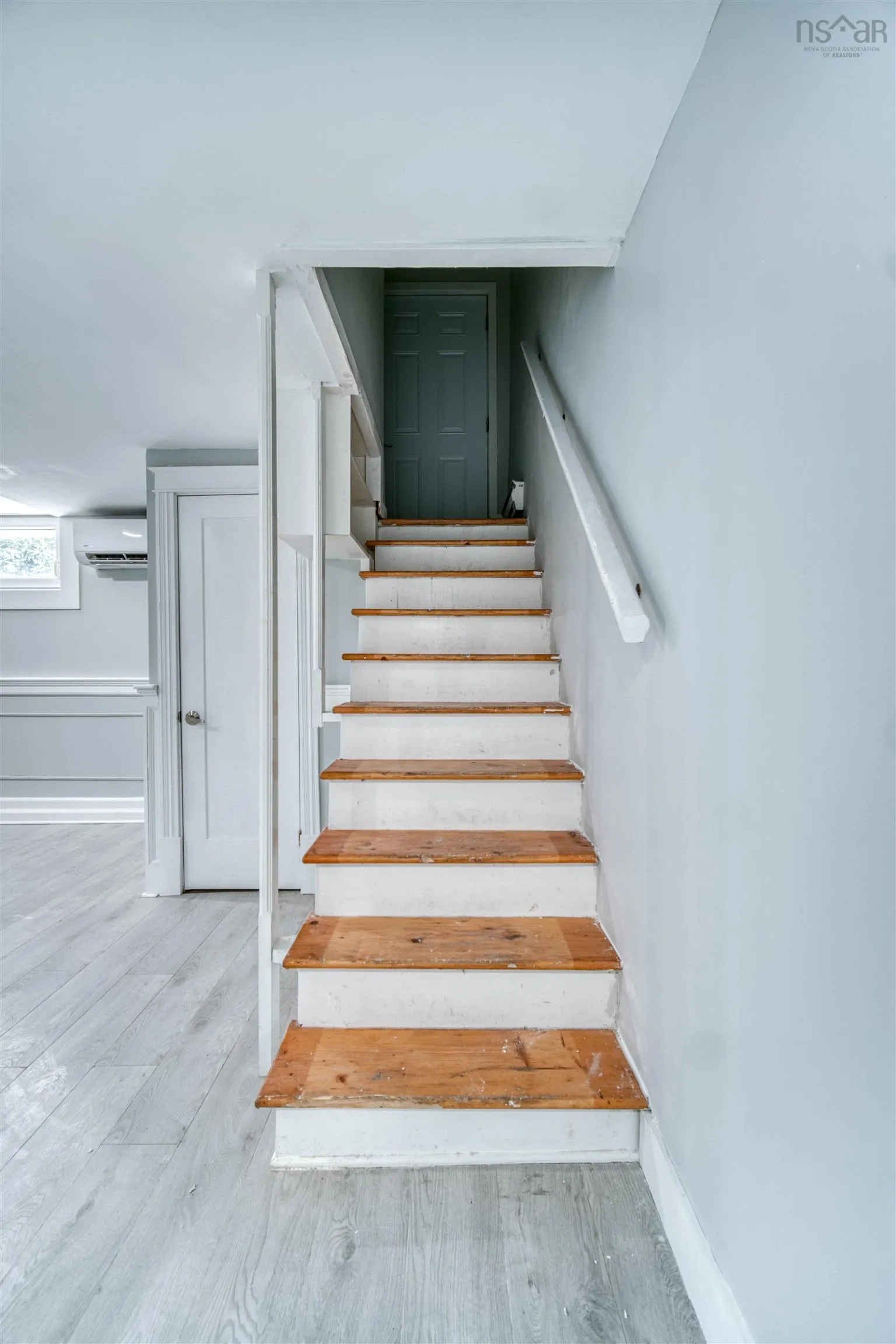 3306 Ashburn Avenue, Halifax, NS B3L 4C2, 3 Bedrooms Bedrooms, ,Residential Income,For Sale,Ashburn,202515641