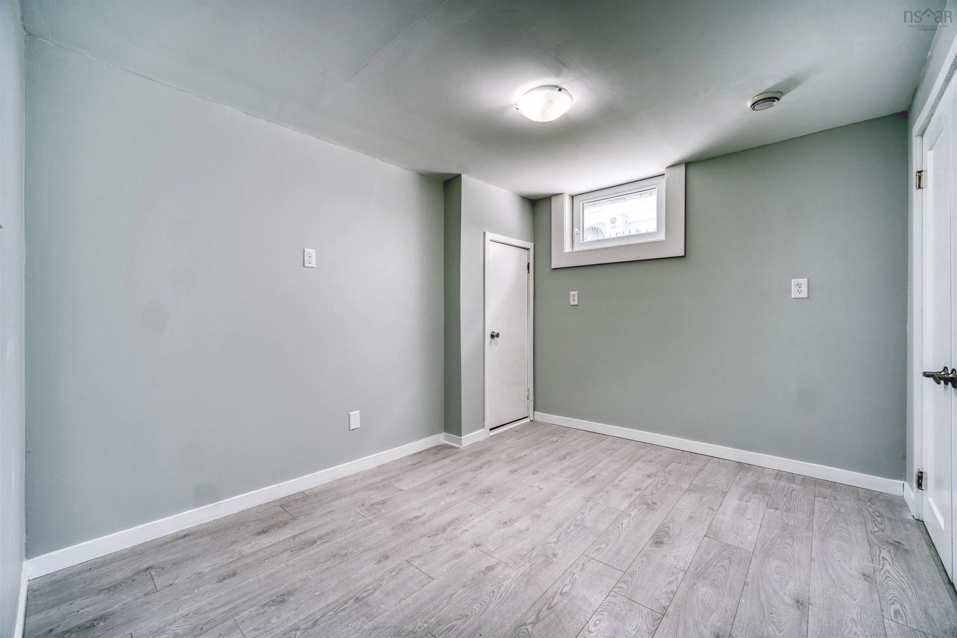 3306 Ashburn Avenue, Halifax, NS B3L 4C2, 3 Bedrooms Bedrooms, ,Residential Income,For Sale,Ashburn,202515641