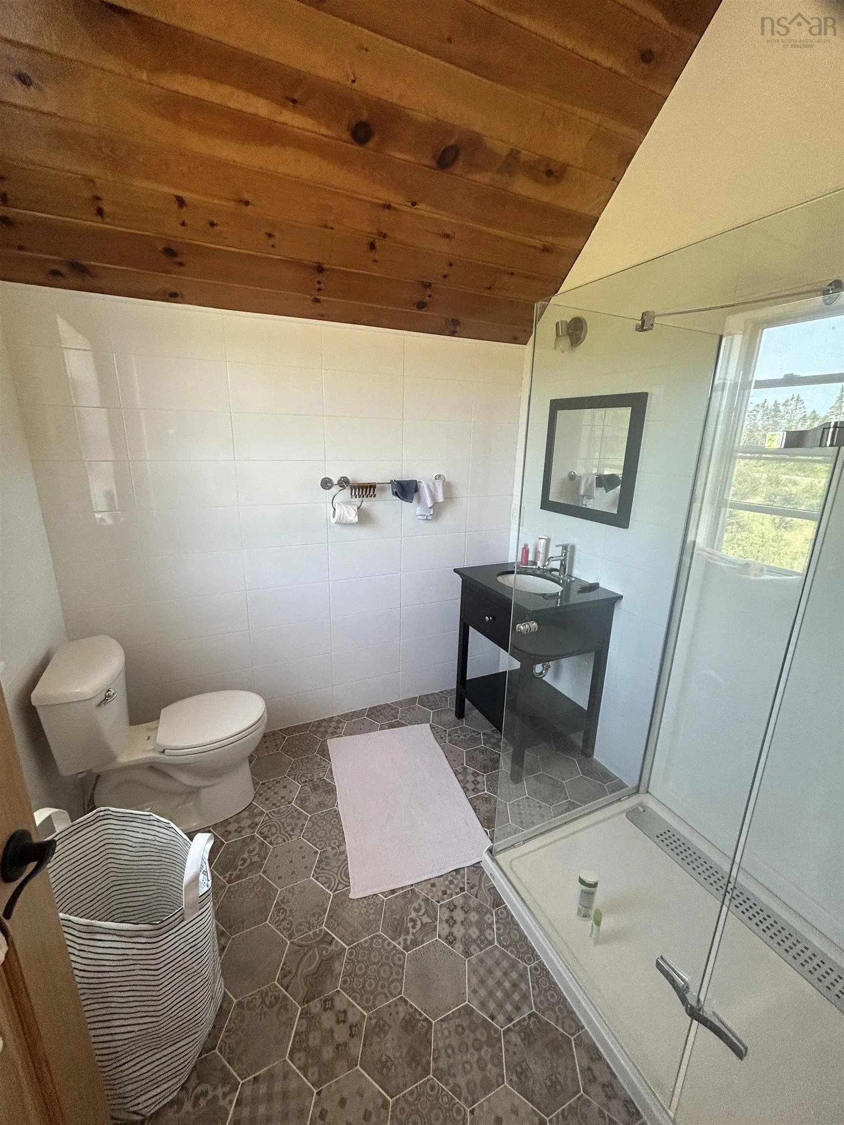 828 Little Liscomb Rd., Little Liscomb, NS B0J 2A0, 2 Bedrooms Bedrooms, ,2 BathroomsBathrooms,Residential,For Sale,Little Liscomb Rd.,202520170