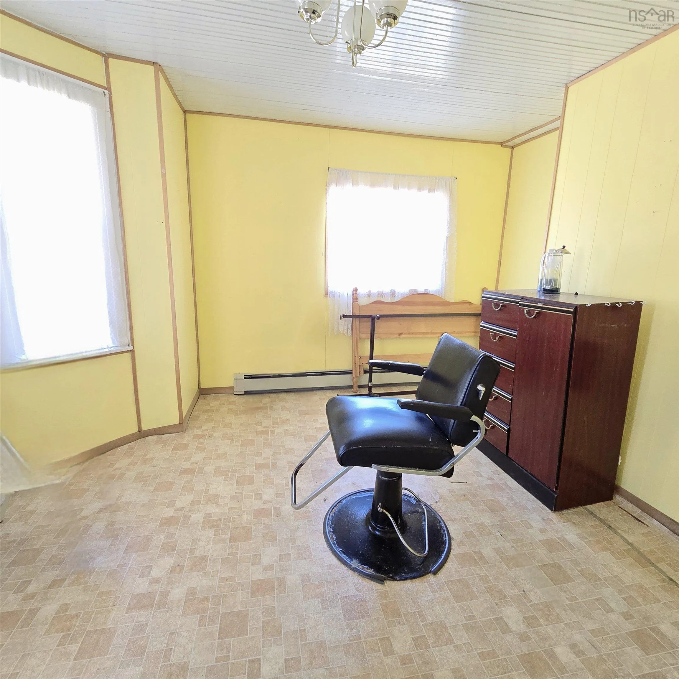 1 Hillside Boularderie Road, Groves Point, NS B1Y 2X4, 3 Bedrooms Bedrooms, ,1 BathroomBathrooms,Residential,For Sale,Hillside Boularderie,202520744