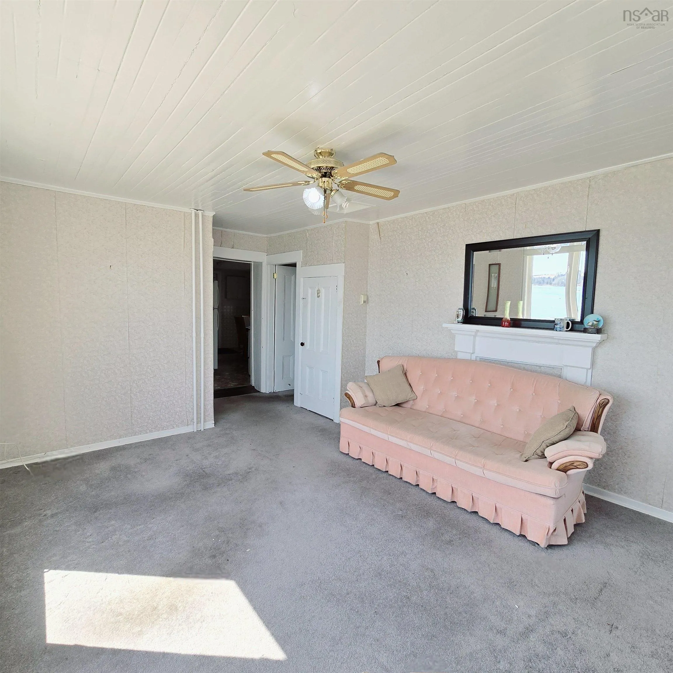 1 Hillside Boularderie Road, Groves Point, NS B1Y 2X4, 3 Bedrooms Bedrooms, ,1 BathroomBathrooms,Residential,For Sale,Hillside Boularderie,202520744