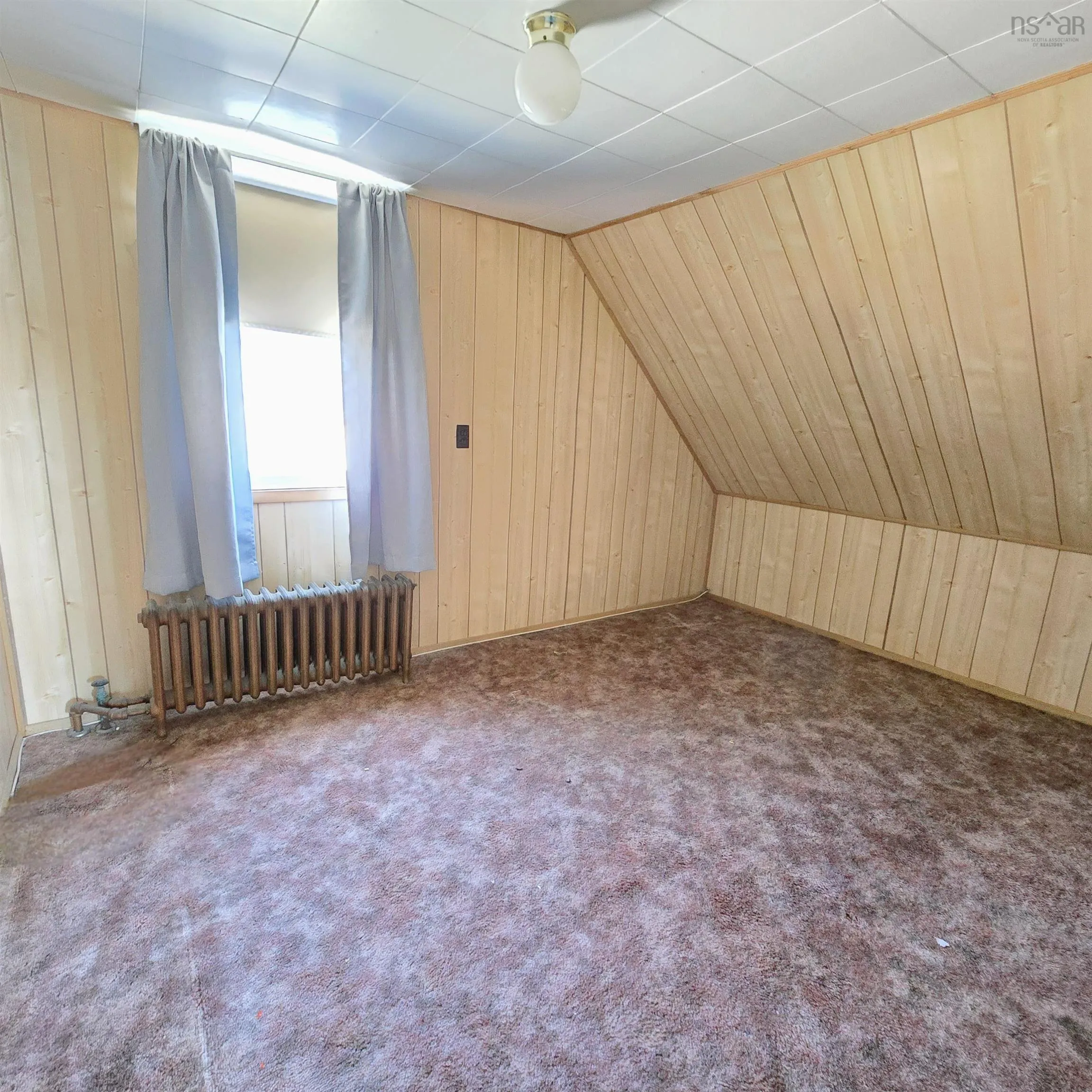1 Hillside Boularderie Road, Groves Point, NS B1Y 2X4, 3 Bedrooms Bedrooms, ,1 BathroomBathrooms,Residential,For Sale,Hillside Boularderie,202520744