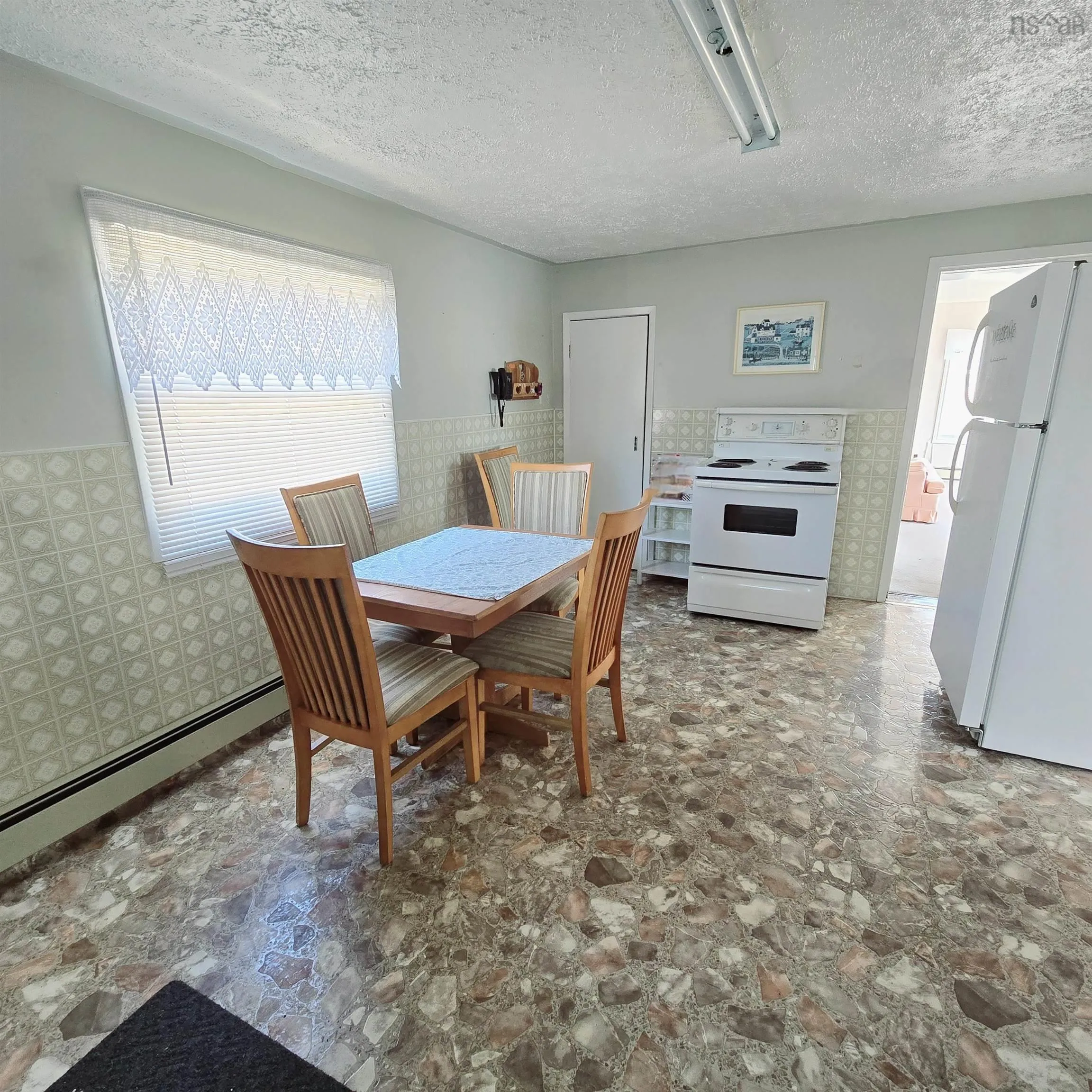 1 Hillside Boularderie Road, Groves Point, NS B1Y 2X4, 3 Bedrooms Bedrooms, ,1 BathroomBathrooms,Residential,For Sale,Hillside Boularderie,202520744
