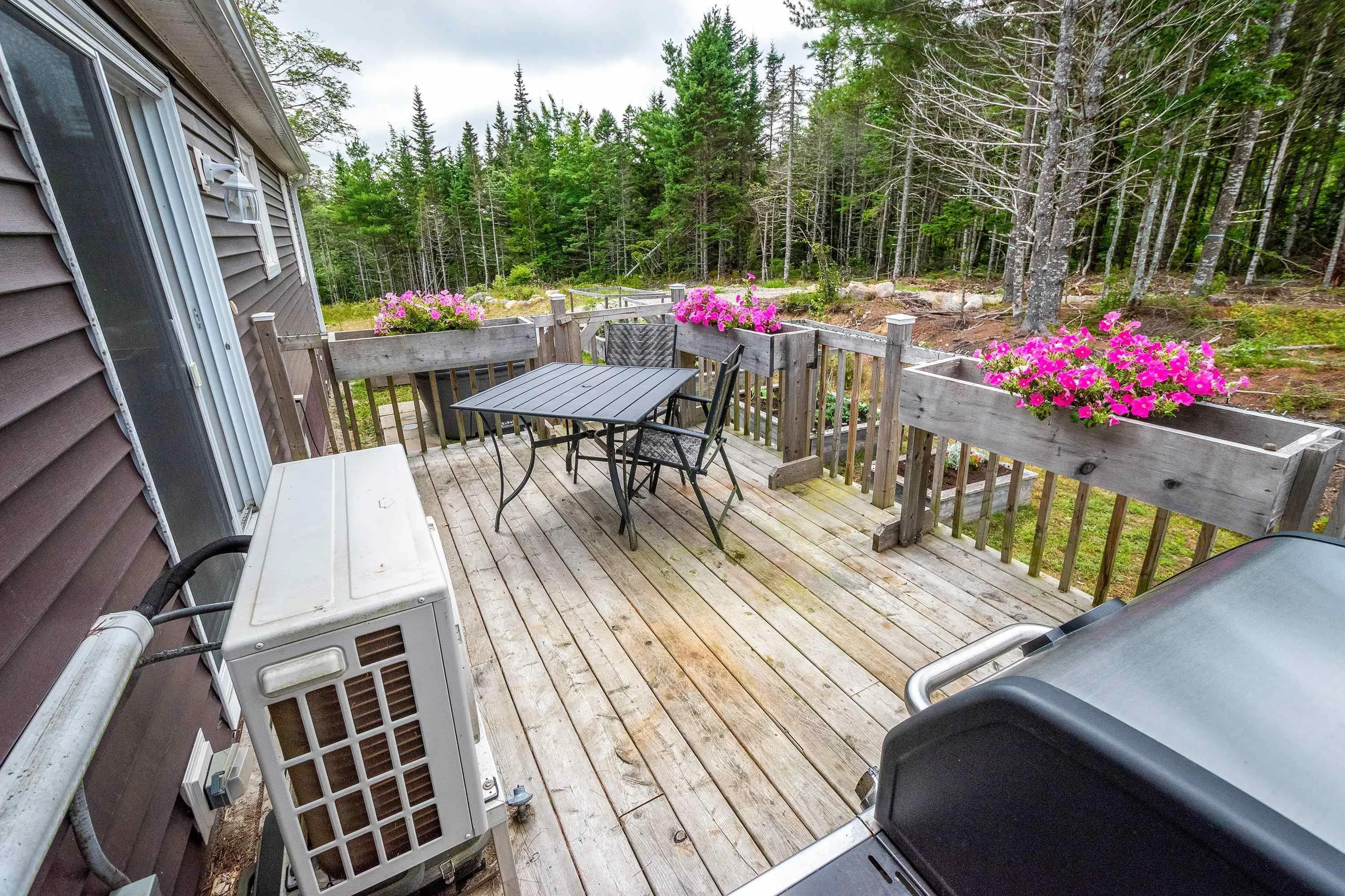 28 Kwyet Lane, Chester Ns B0j 1j0, 2 Bedrooms Bedrooms, ,2 BathroomsBathrooms,Residential,For Sale,Kwyet,202426362