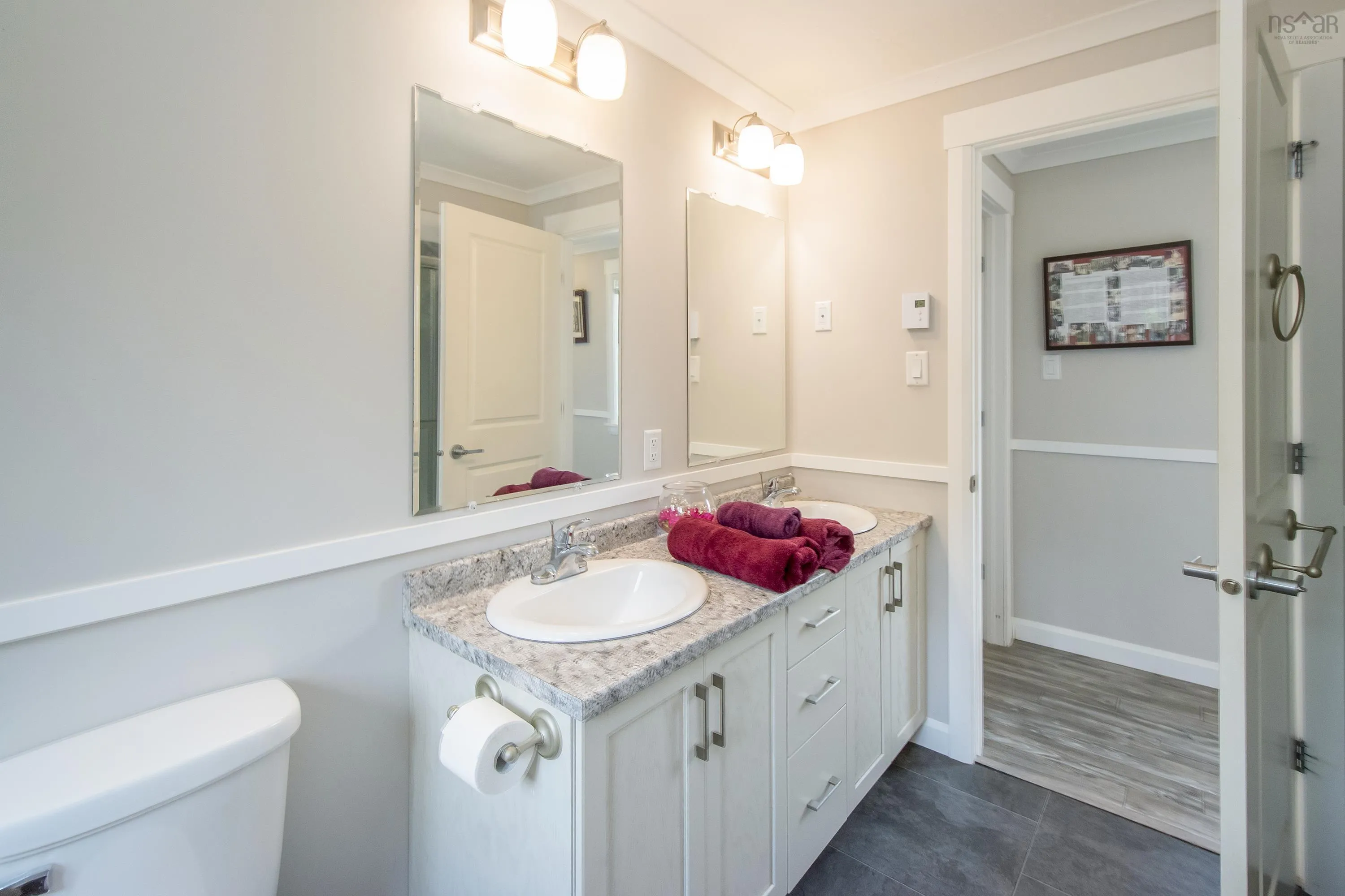 28 Kwyet Lane, Chester Ns B0j 1j0, 2 Bedrooms Bedrooms, ,2 BathroomsBathrooms,Residential,For Sale,Kwyet,202426362