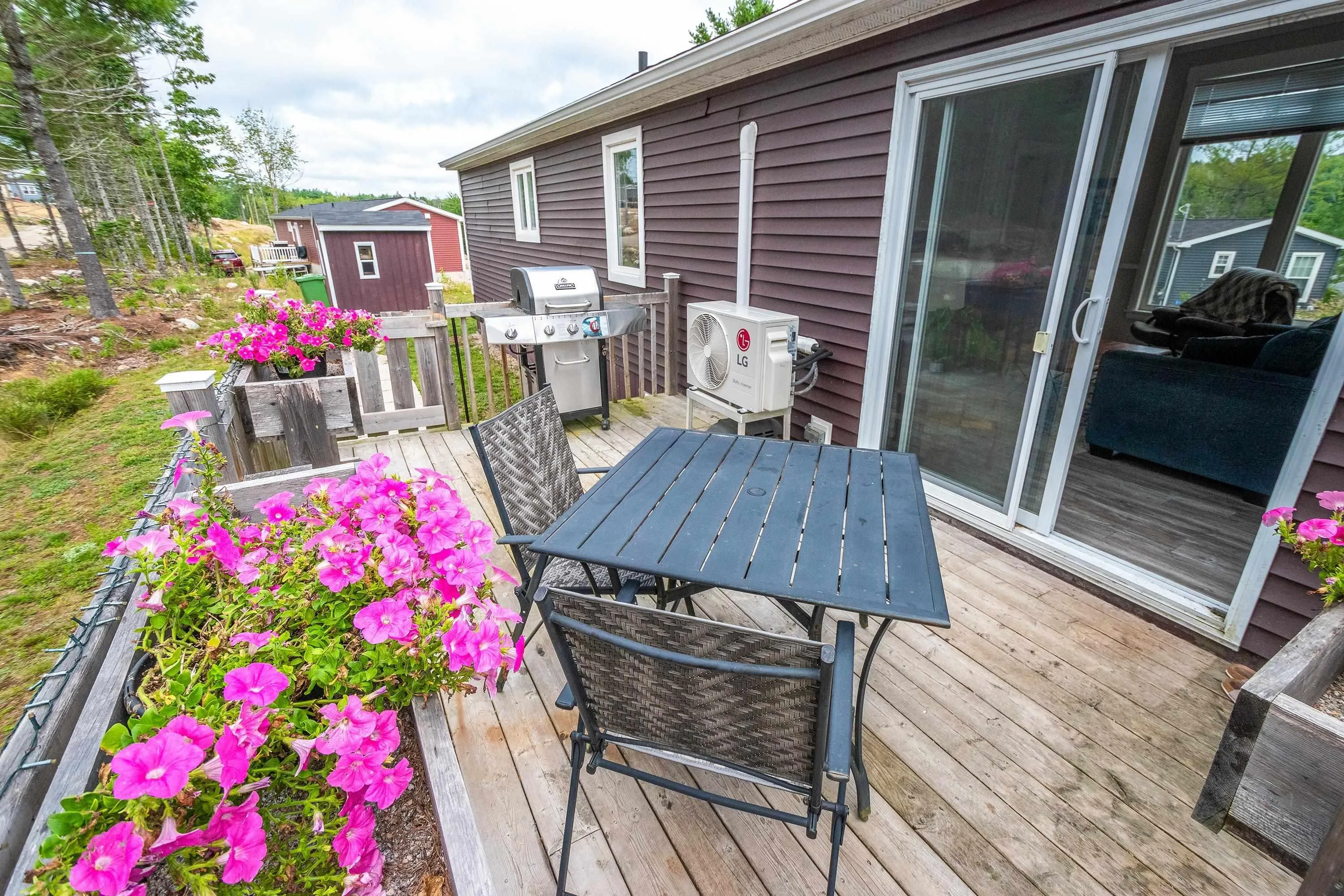 28 Kwyet Lane, Chester Ns B0j 1j0, 2 Bedrooms Bedrooms, ,2 BathroomsBathrooms,Residential,For Sale,Kwyet,202426362