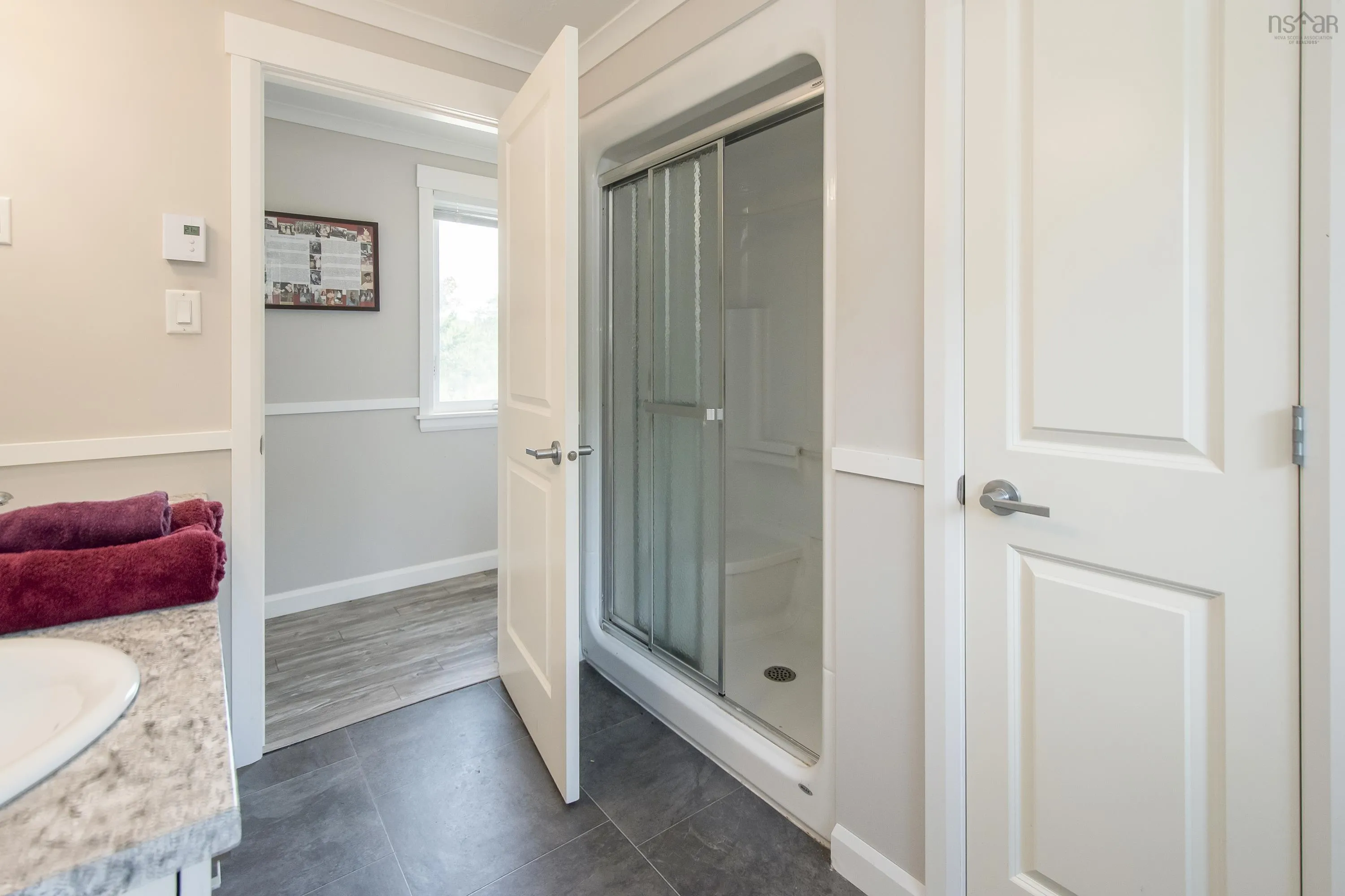 28 Kwyet Lane, Chester Ns B0j 1j0, 2 Bedrooms Bedrooms, ,2 BathroomsBathrooms,Residential,For Sale,Kwyet,202426362