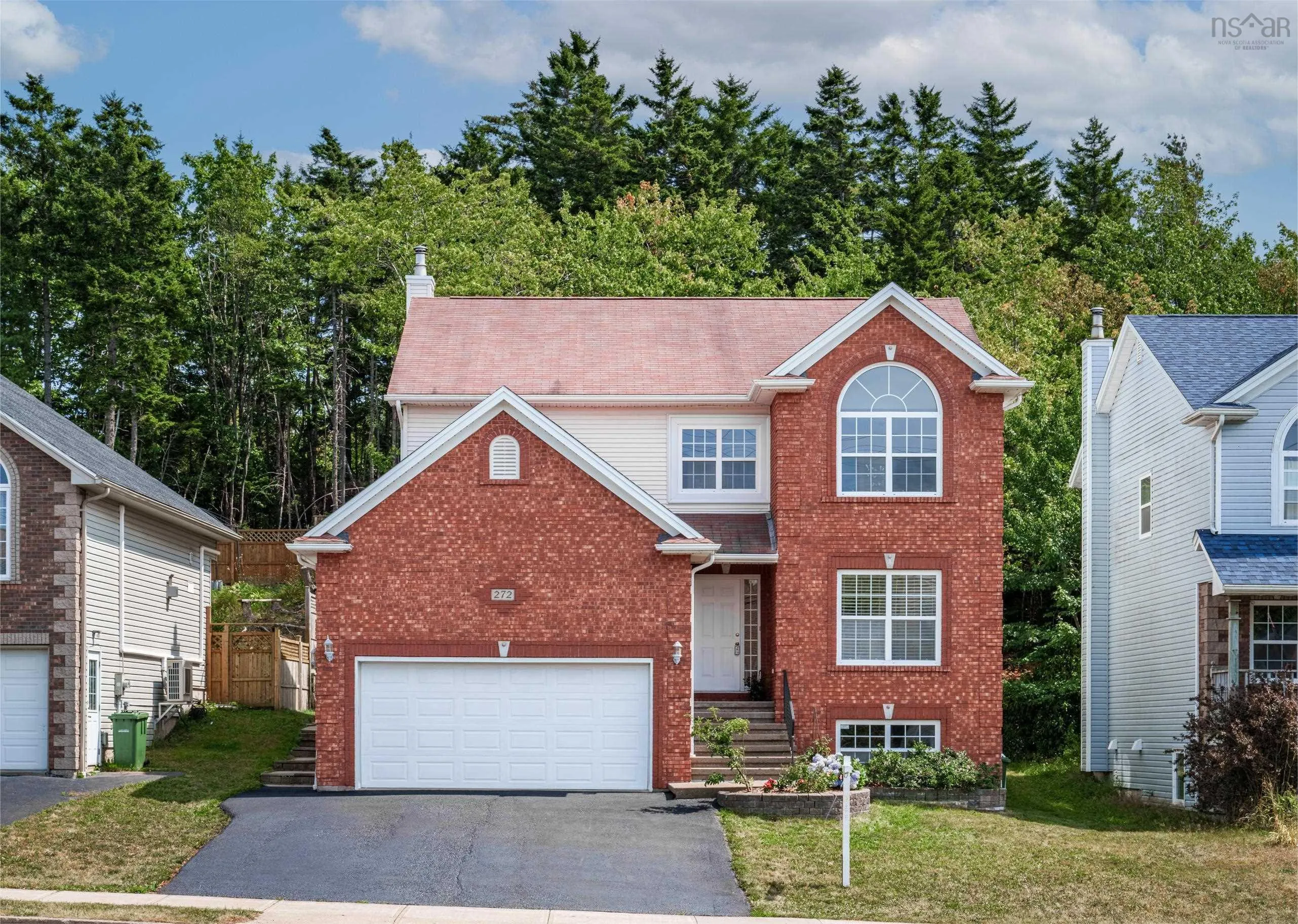 272 Langbrae Drive, Halifax, NS B3S 1K4, 5 Bedrooms Bedrooms, ,4 BathroomsBathrooms,Residential,For Sale,Langbrae,202520437