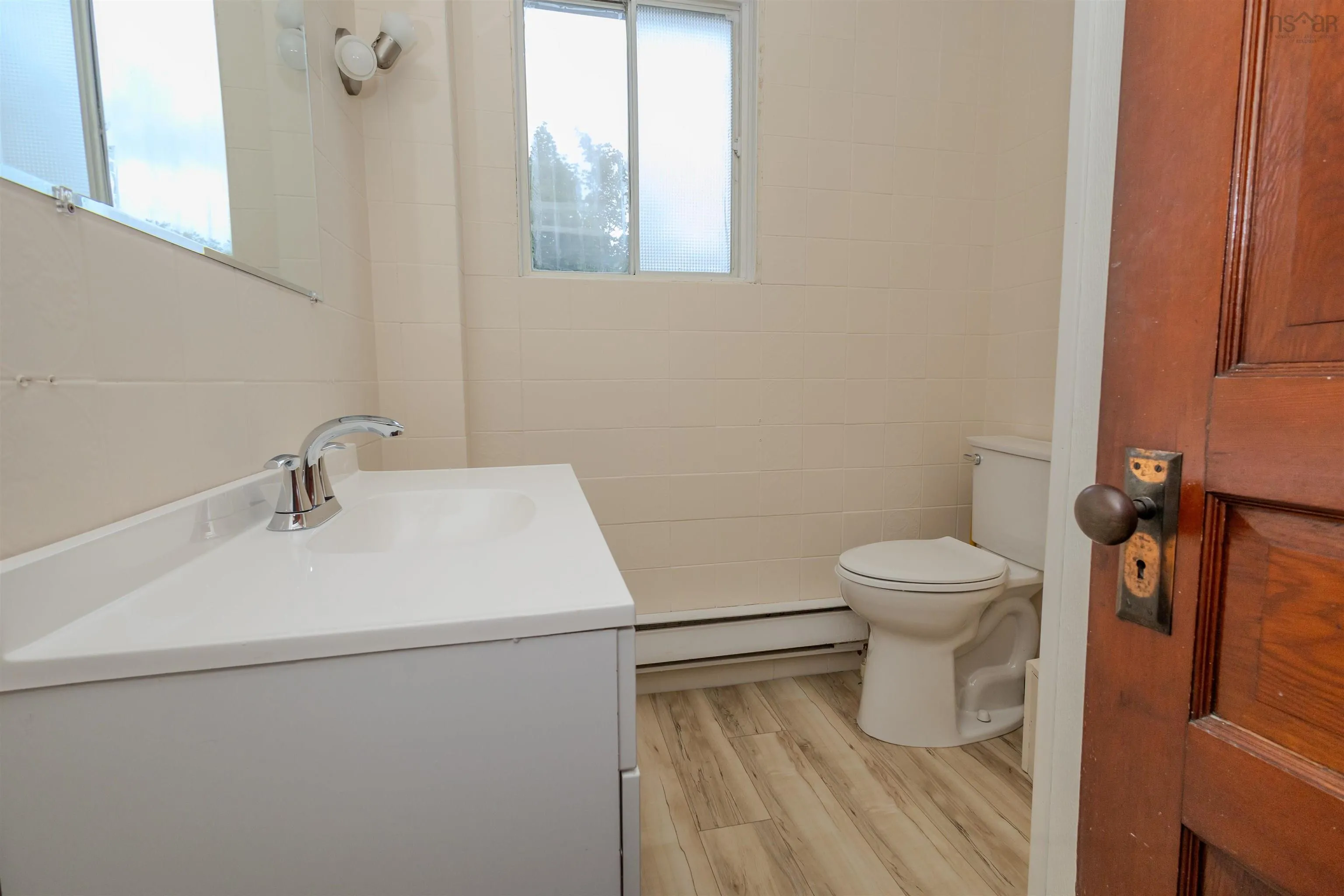 41 Charlotte, Sydney, NS B1P 1B5, 4 Bedrooms Bedrooms, ,Residential Income,For Sale,Charlotte,202522092