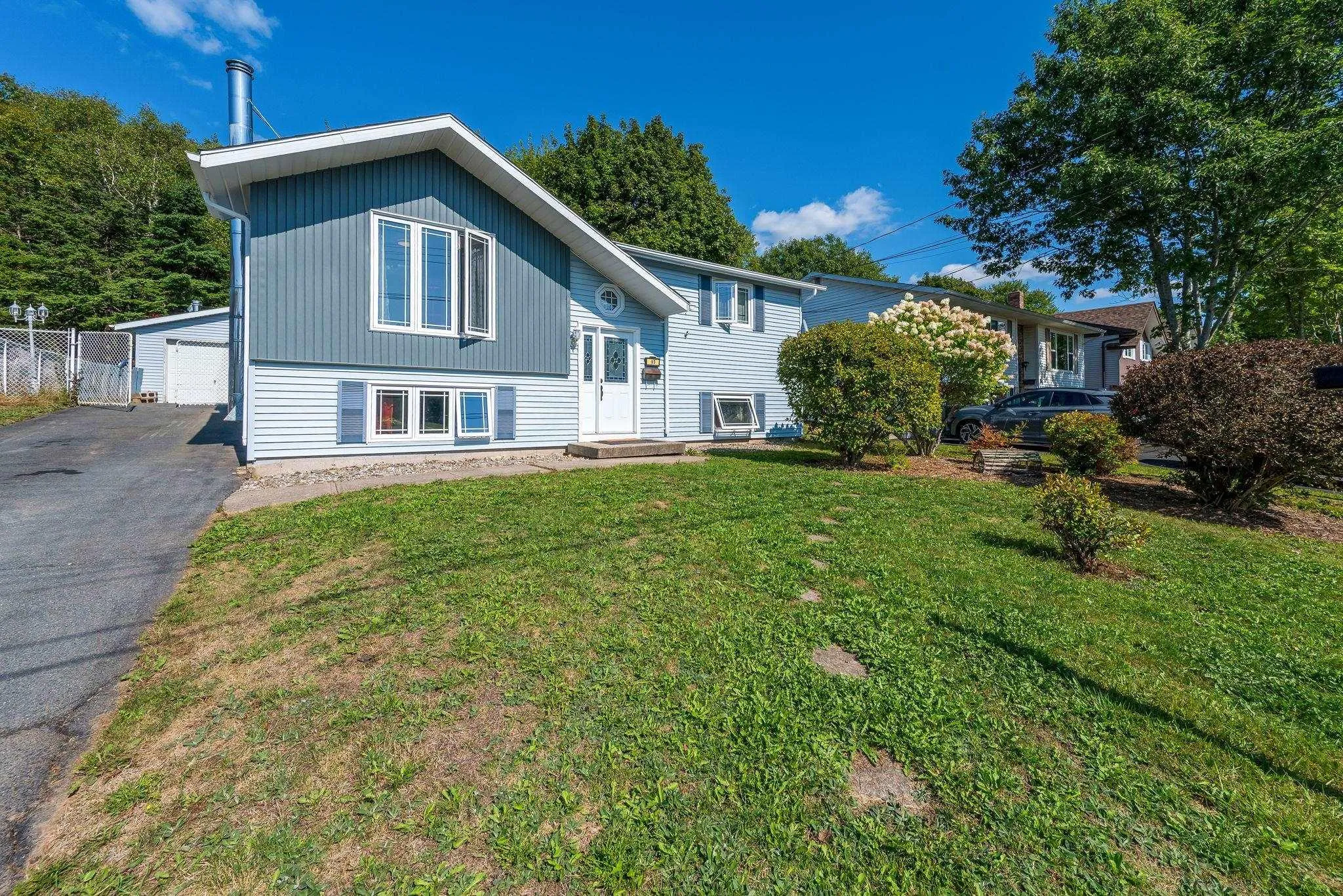 85 Cartier Crescent, Lower Sackville, NS B4C 3K8, 3 Bedrooms Bedrooms, ,2 BathroomsBathrooms,Residential,For Sale,Cartier,202522189