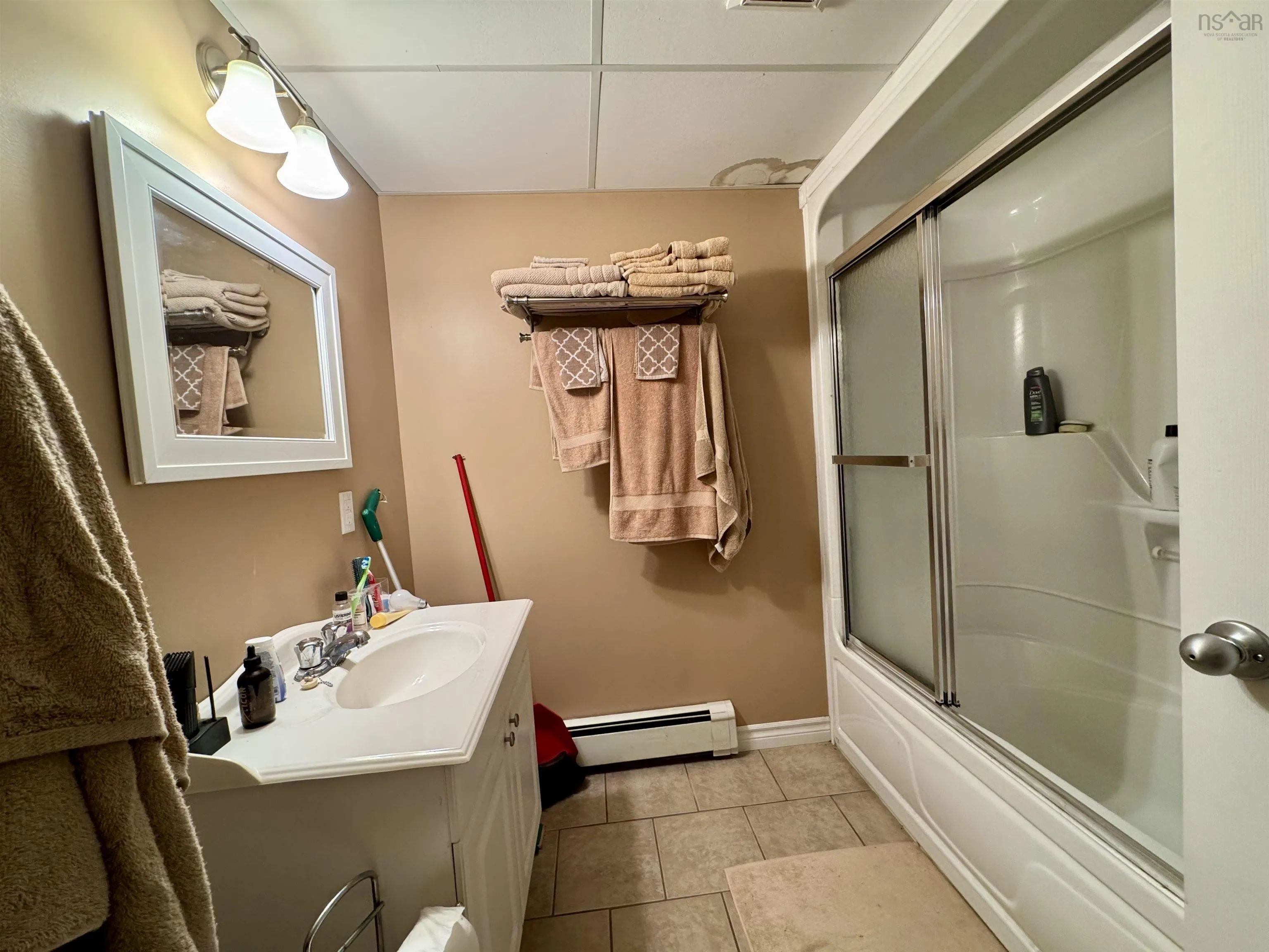19 Walkerville Rd., Walkerville, NS B0E 1J0, 3 Bedrooms Bedrooms, ,2 BathroomsBathrooms,Residential,For Sale,Walkerville Rd.,202522297