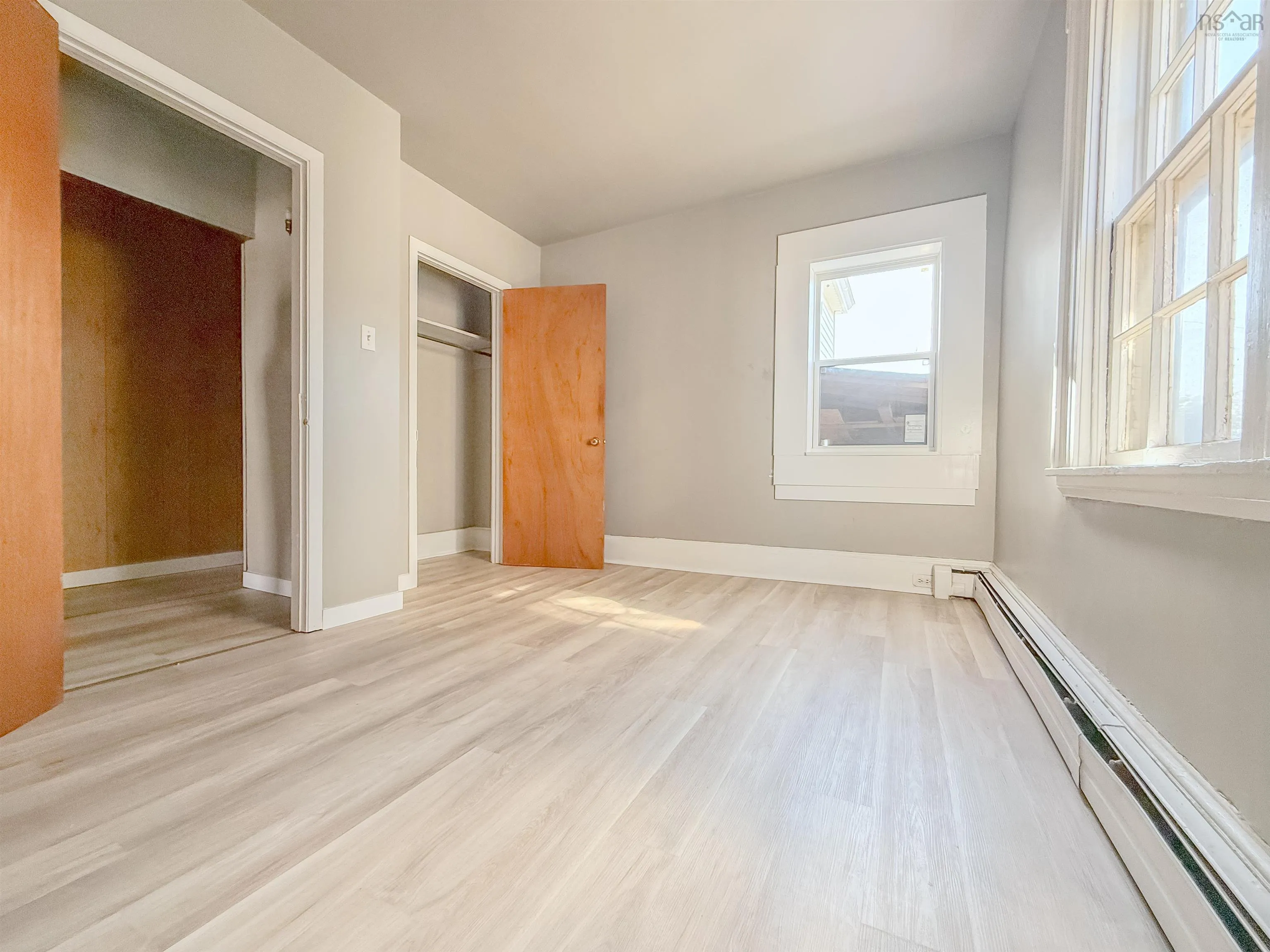 22 Logan Street, Truro, NS B2N 2B4, 4 Bedrooms Bedrooms, ,Residential Income,For Sale,Logan,202520596