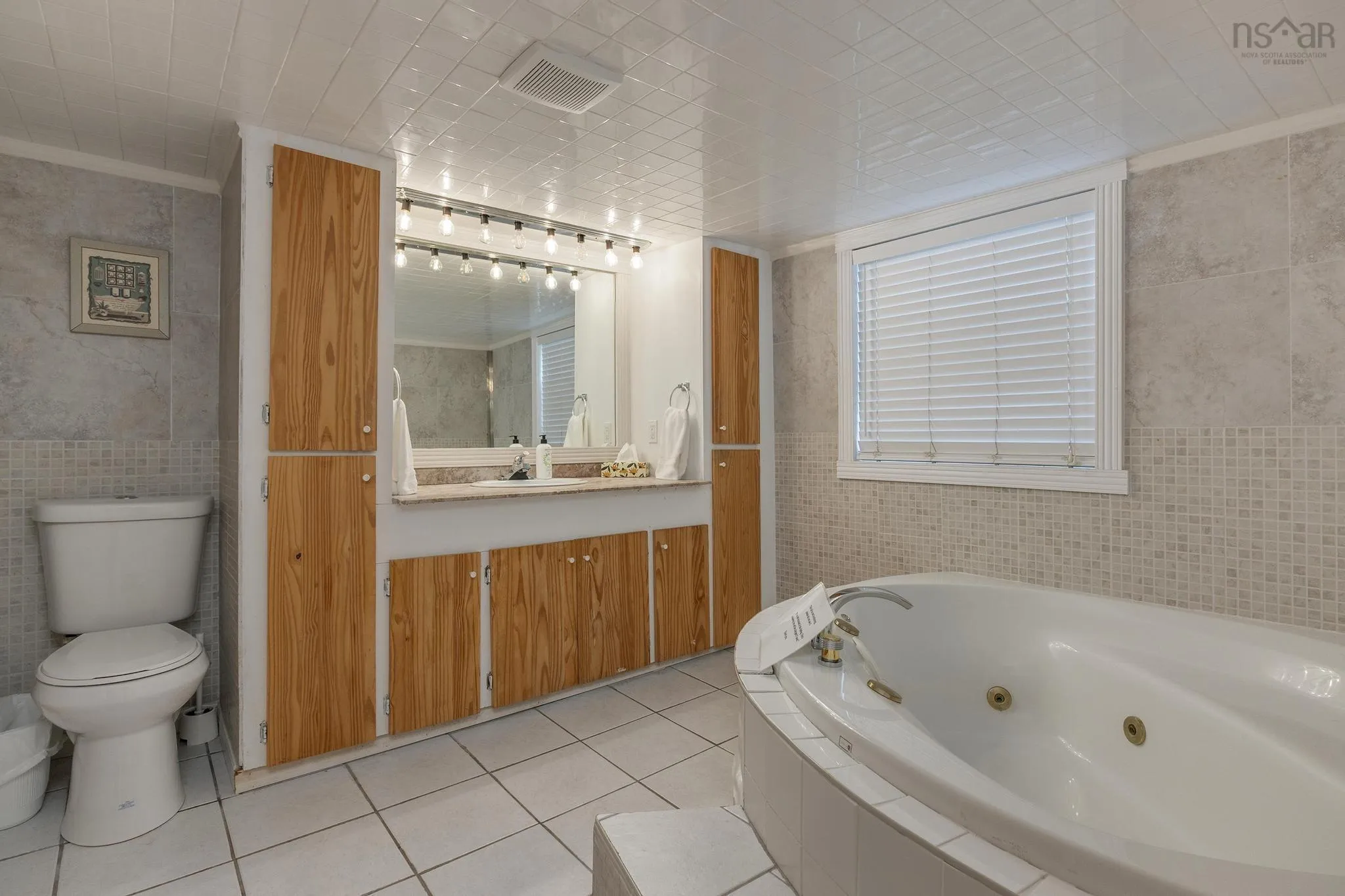 359 Waverley Road, Dartmouth, NS B2X 2E5, 6 Bedrooms Bedrooms, ,5 BathroomsBathrooms,Residential,For Sale,Waverley,202522264