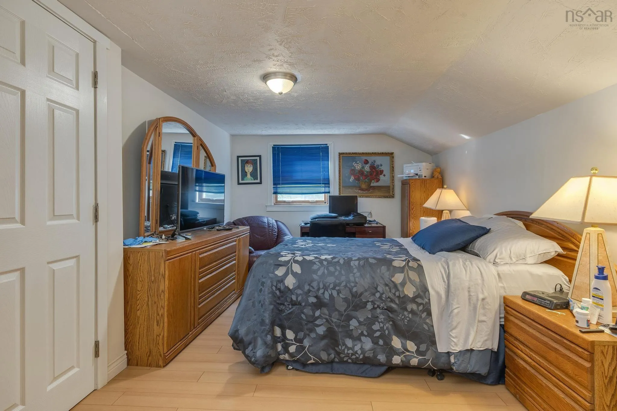 359 Waverley Road, Dartmouth, NS B2X 2E5, 6 Bedrooms Bedrooms, ,5 BathroomsBathrooms,Residential,For Sale,Waverley,202522264
