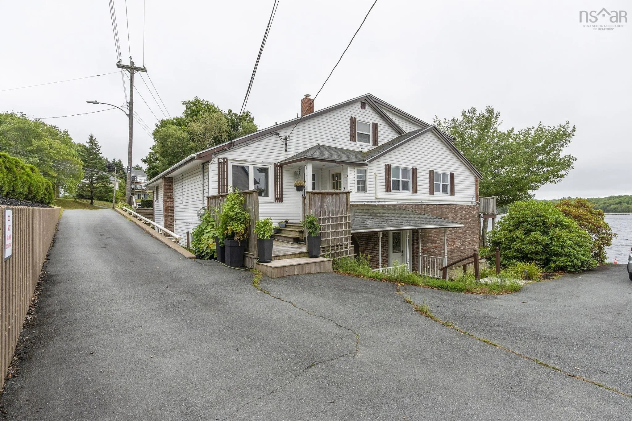 359 Waverley Road, Dartmouth, NS B2X 2E5, 6 Bedrooms Bedrooms, ,5 BathroomsBathrooms,Residential,For Sale,Waverley,202522264