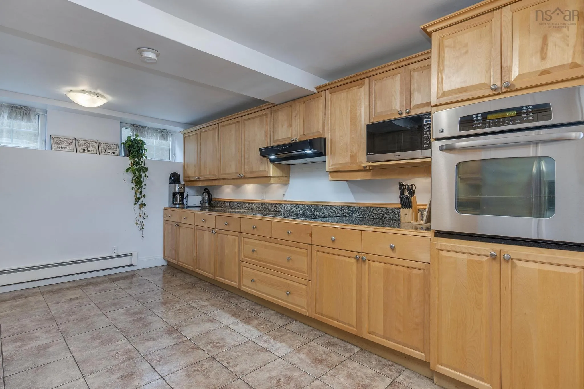 359 Waverley Road, Dartmouth, NS B2X 2E5, 6 Bedrooms Bedrooms, ,5 BathroomsBathrooms,Residential,For Sale,Waverley,202522264