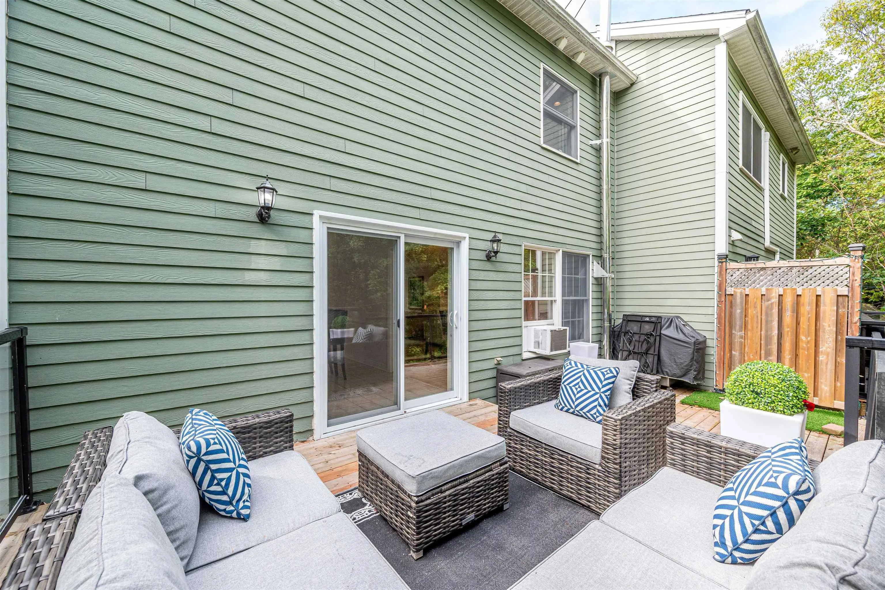 31 Redden Court, Bedford, NS B4A 4G5, 3 Bedrooms Bedrooms, ,3 BathroomsBathrooms,Residential,For Sale,Redden,202524115