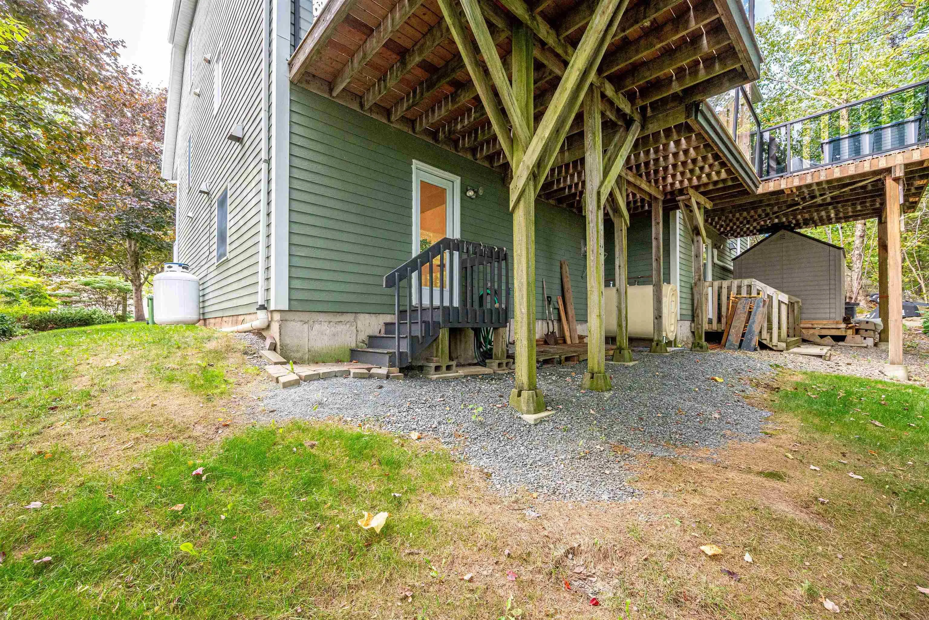 31 Redden Court, Bedford, NS B4A 4G5, 3 Bedrooms Bedrooms, ,3 BathroomsBathrooms,Residential,For Sale,Redden,202524115