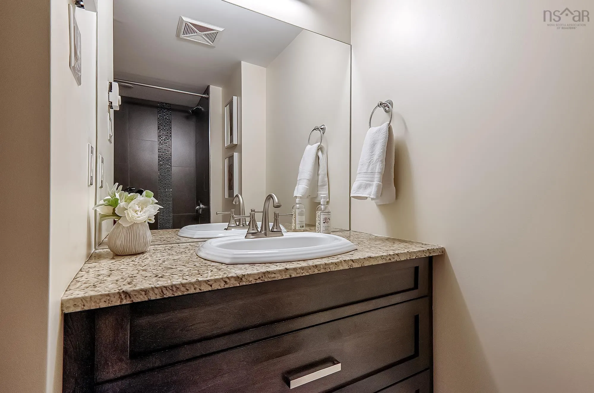 513-45 Vimy Avenue, Halifax Ns B3m 4c5, 1 Bedroom Bedrooms, ,1 BathroomBathrooms,Residential,For Sale,Vimy,202505979