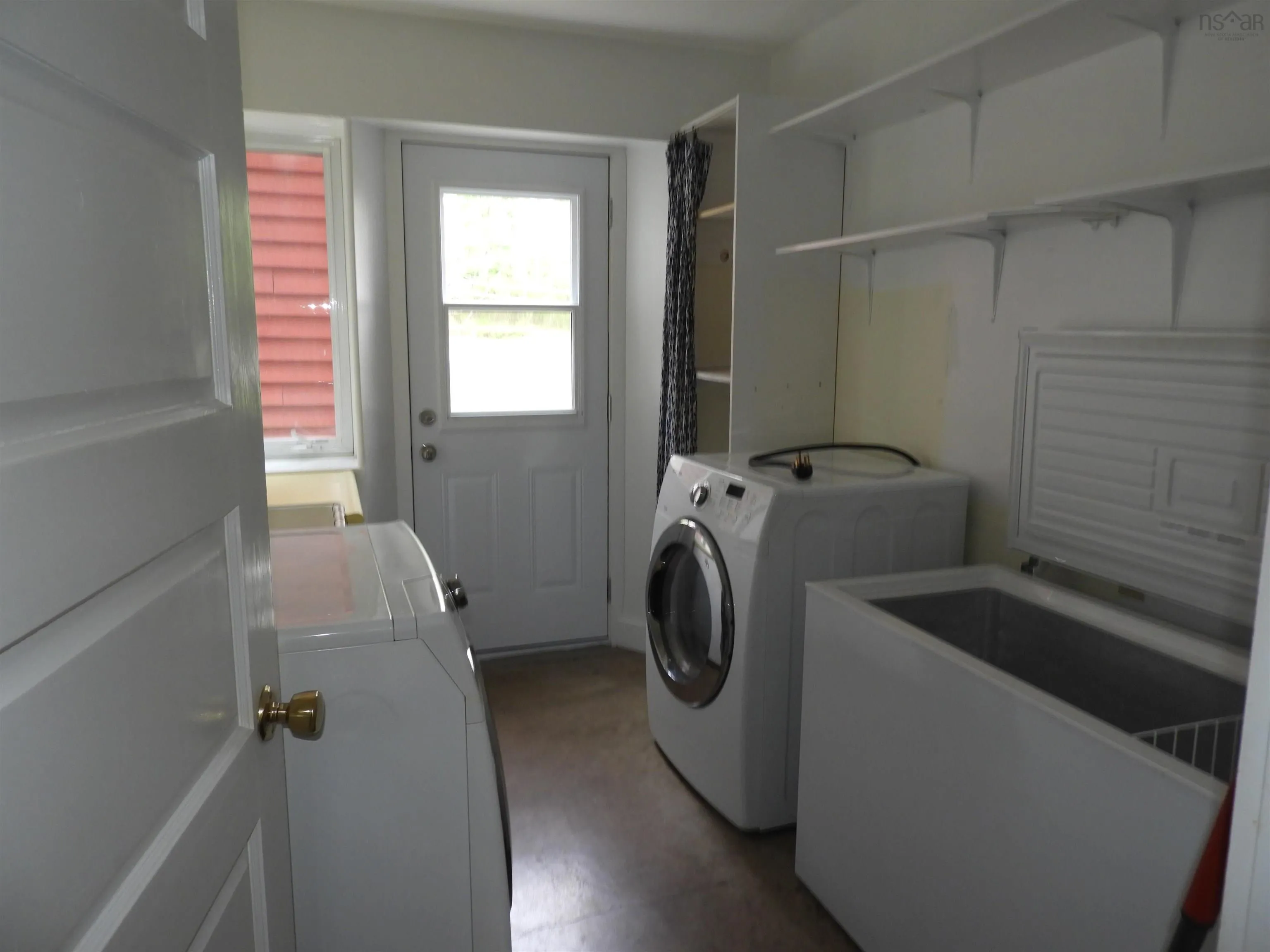 21 Long Hill Road, Mahone Bay, NS B0J 2E0, 3 Bedrooms Bedrooms, ,2 BathroomsBathrooms,Residential,For Sale,Long Hill,202513228