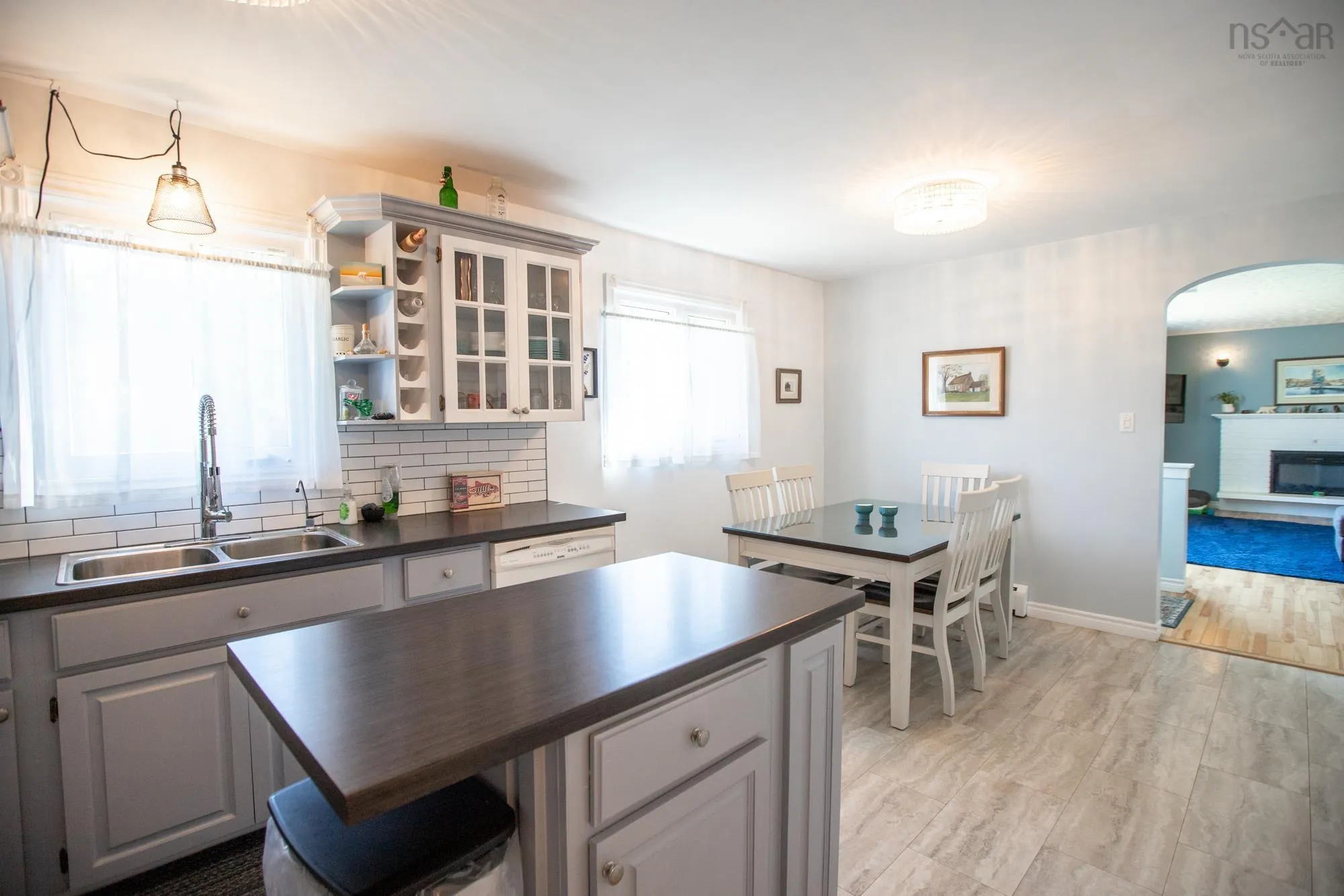 19 Lake Drive, Mount Uniacke, NS B0N 1Z0, 3 Bedrooms Bedrooms, ,2 BathroomsBathrooms,Residential,For Sale,Lake,202522006