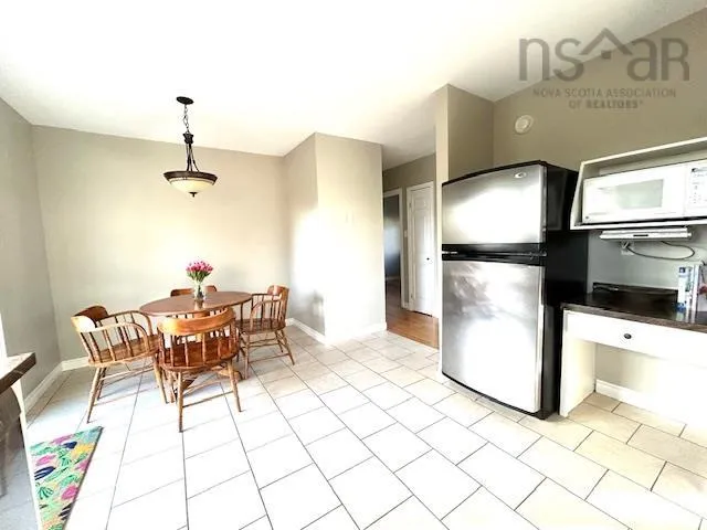 10 Rowan Court, Cole Harbour, NS B2V 2S5, 3 Bedrooms Bedrooms, ,2 BathroomsBathrooms,Residential,For Sale,Rowan,202515941